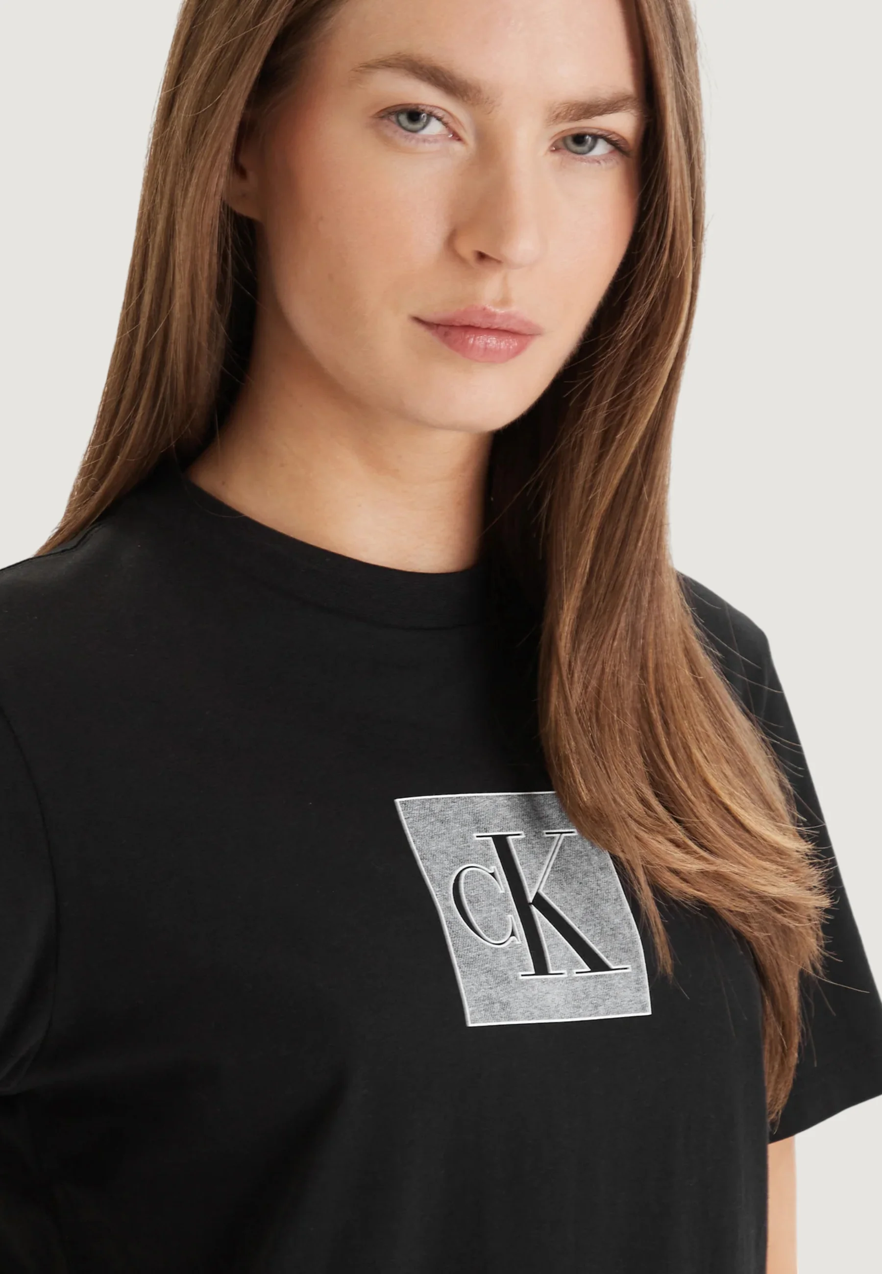 T-shirt Calvin Klein Jeans LV047F819G - Image 4
