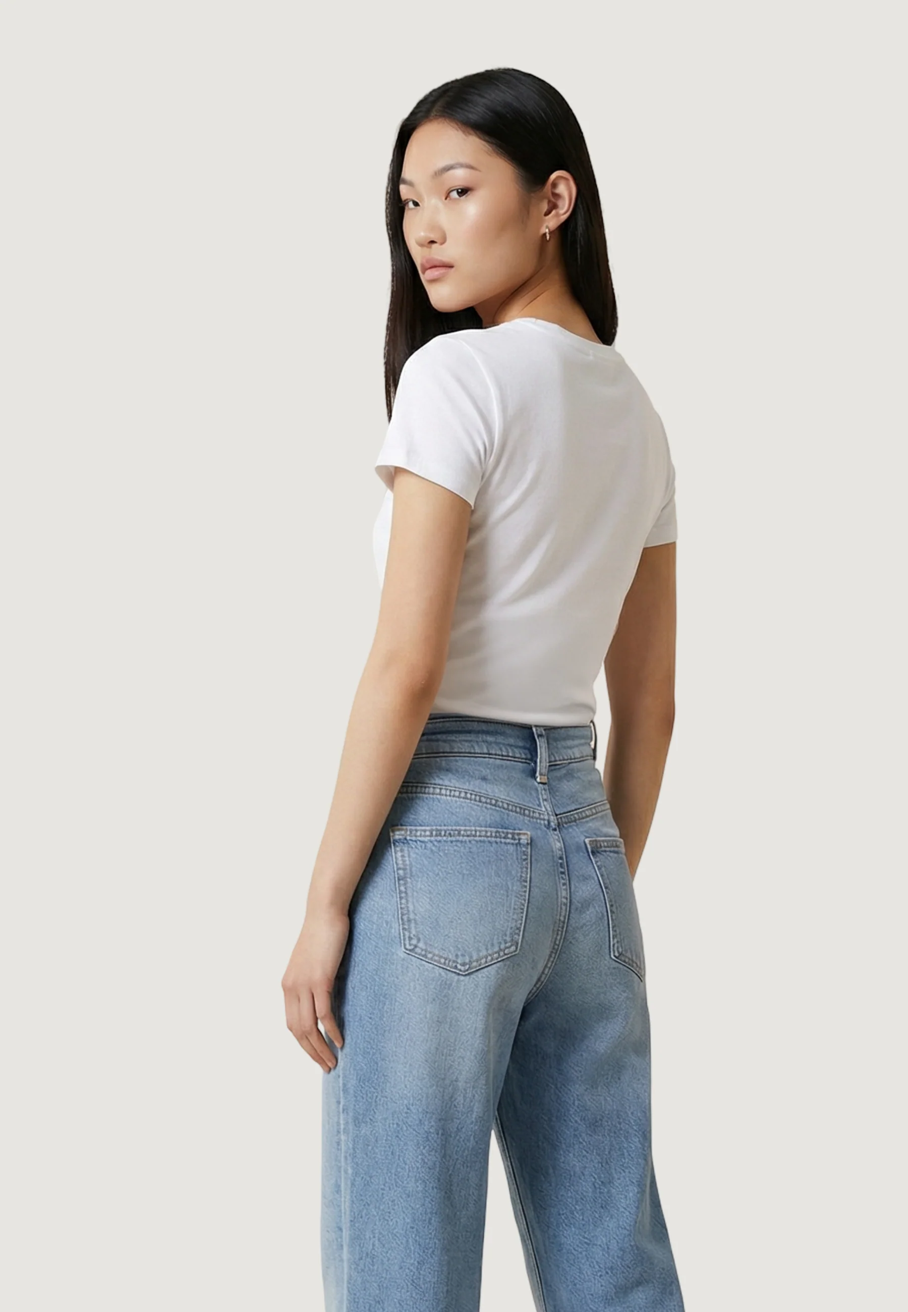T-shirt Calvin Klein Jeans LV047F842G - Image 2