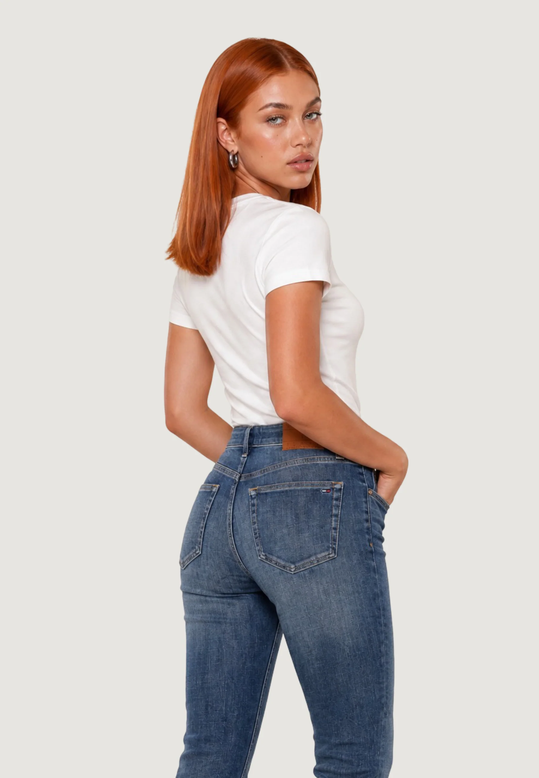 T-shirt Calvin Klein Jeans LV047G806G - Image 4