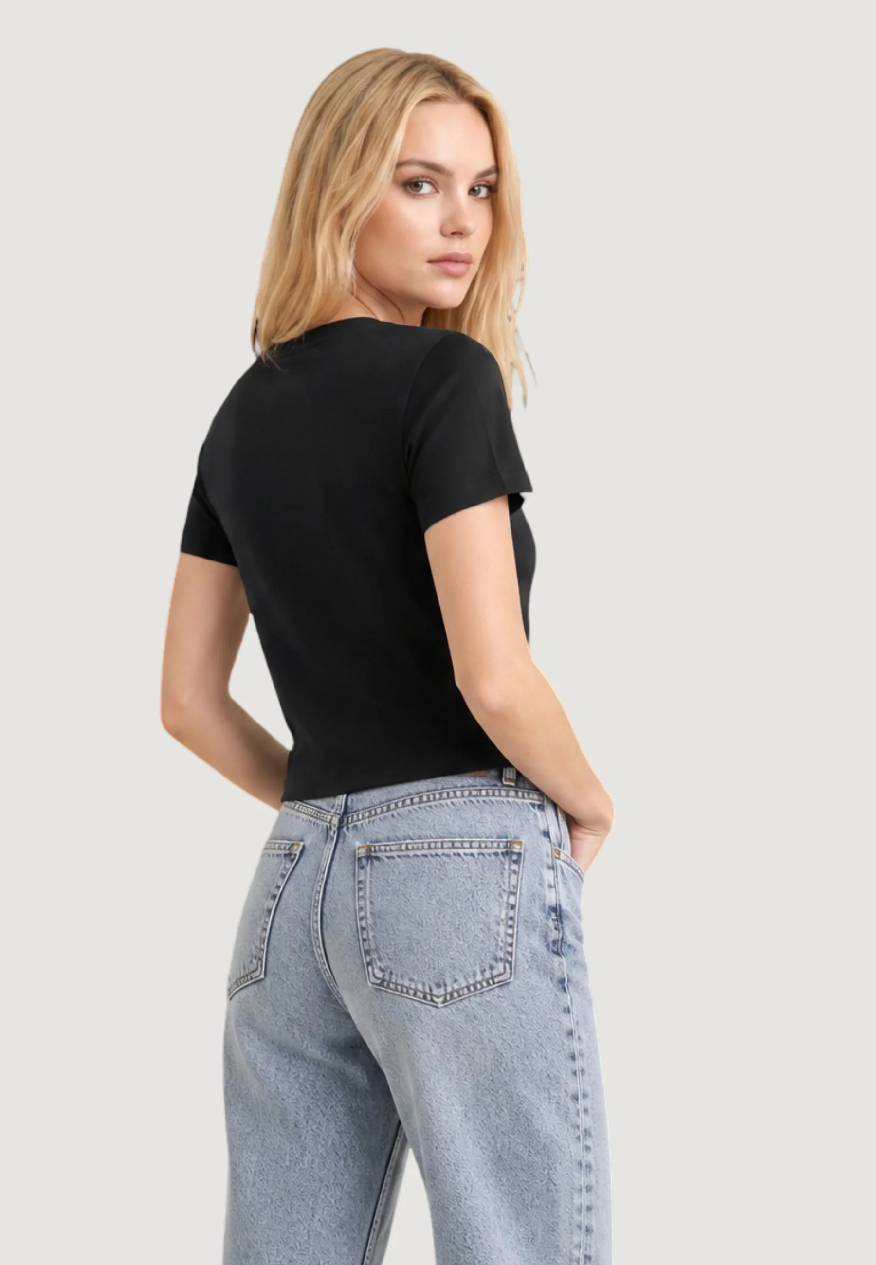 T-shirt Calvin Klein Jeans LV047G806G - Image 4