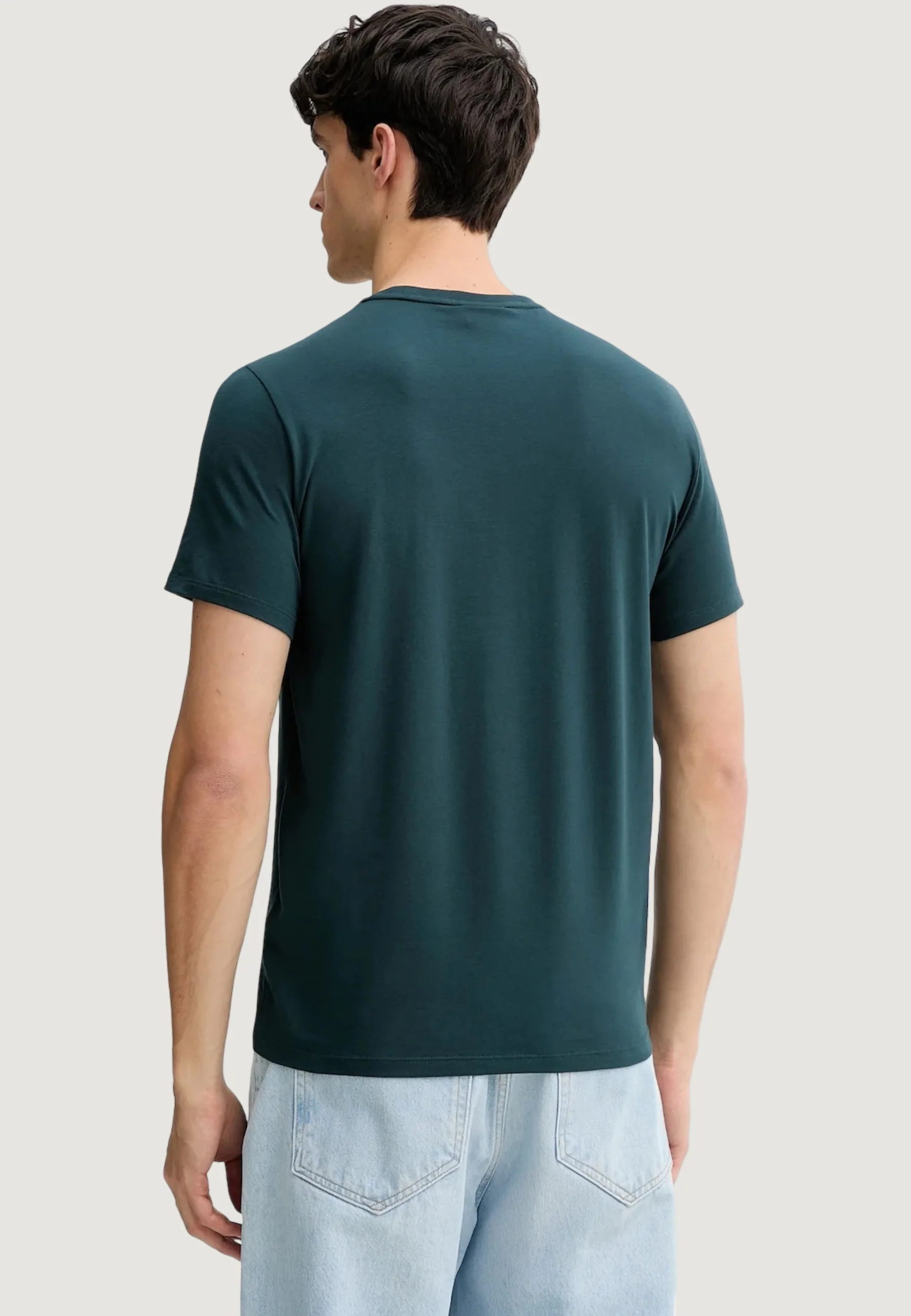 T-shirt Calvin Klein LV04LC240G - Image 3