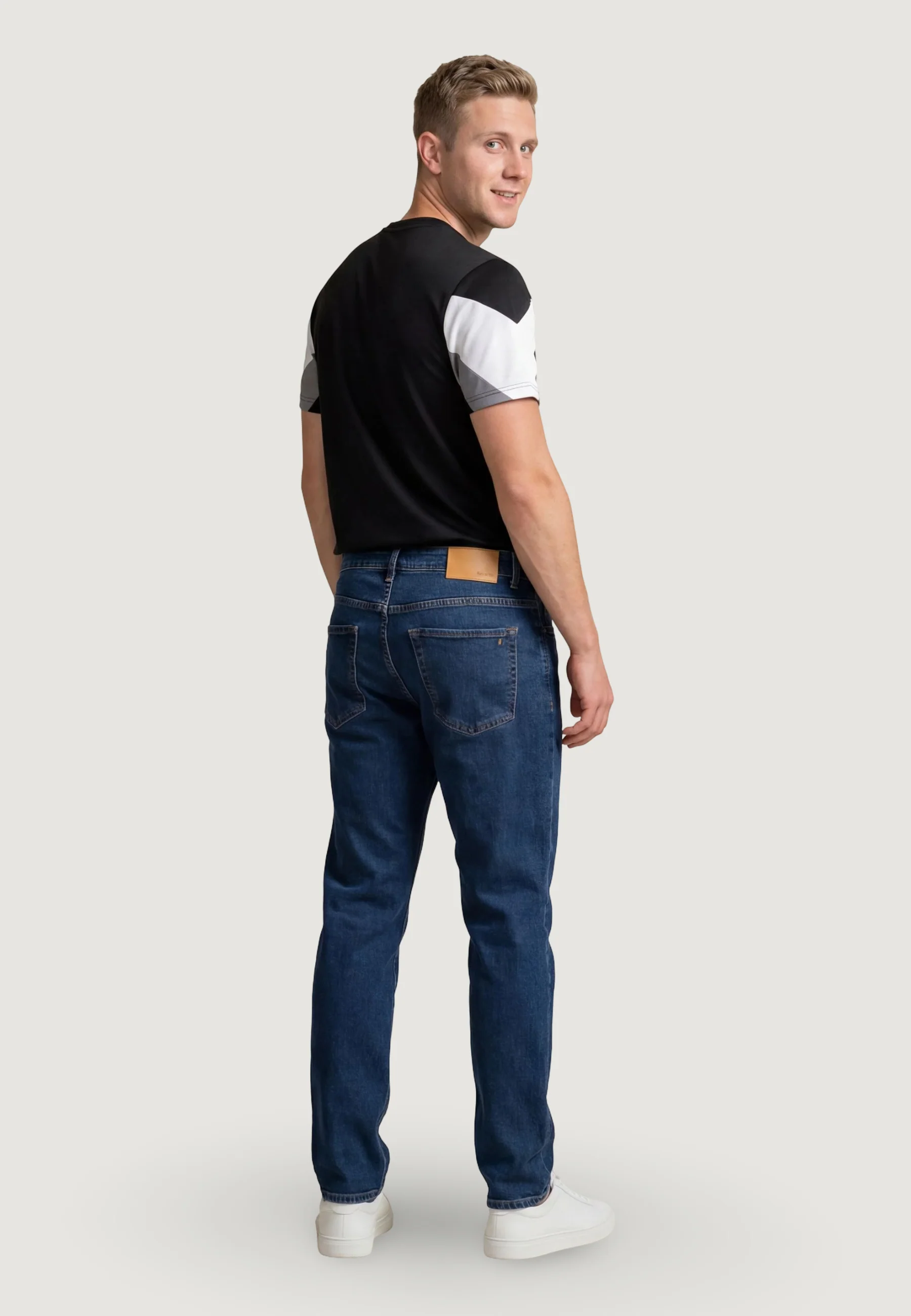 T-shirt EA7 7M001603 AF12503 - Image 4