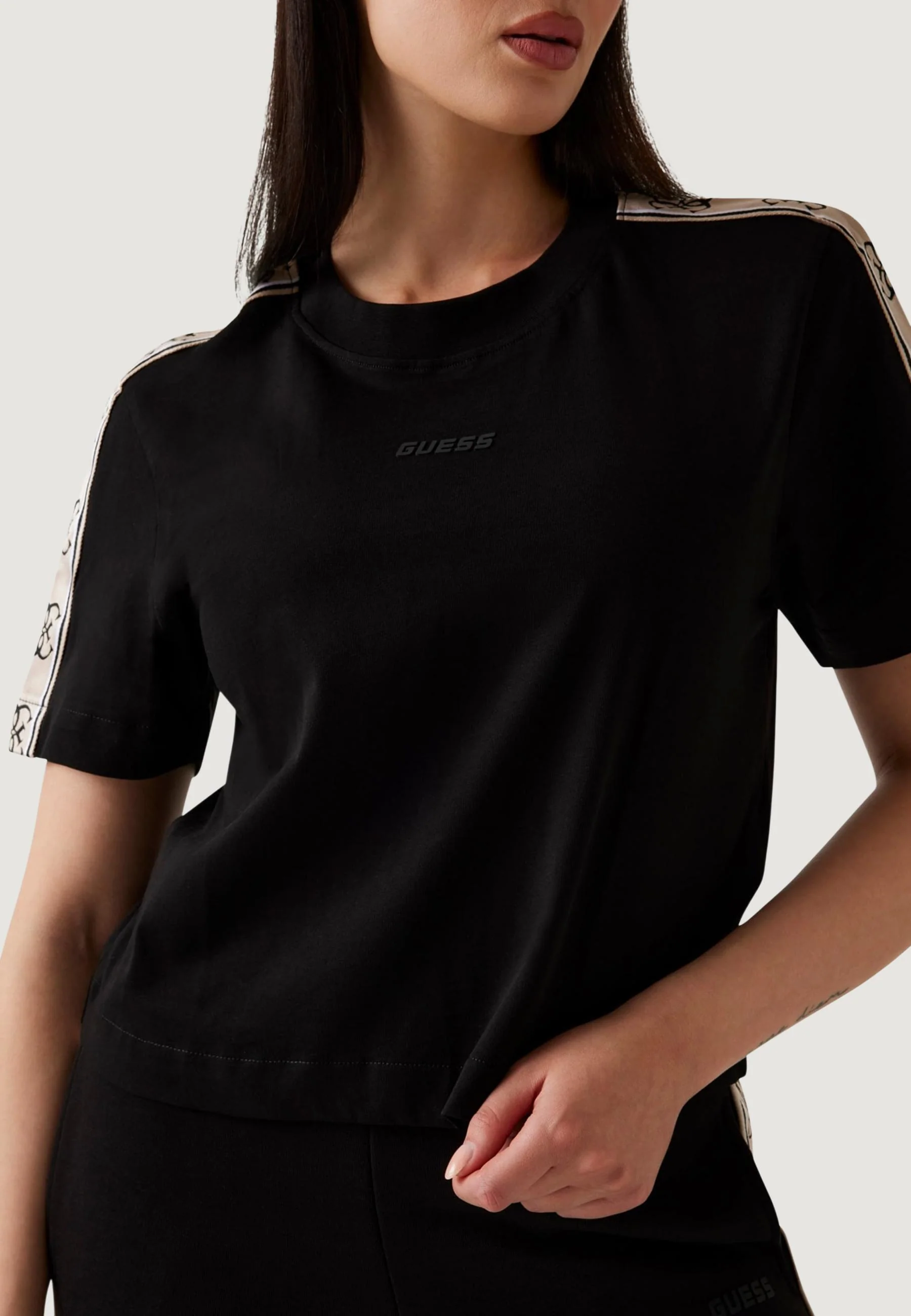T-shirt Guess Active BRITNEY CROP TEE - Image 6