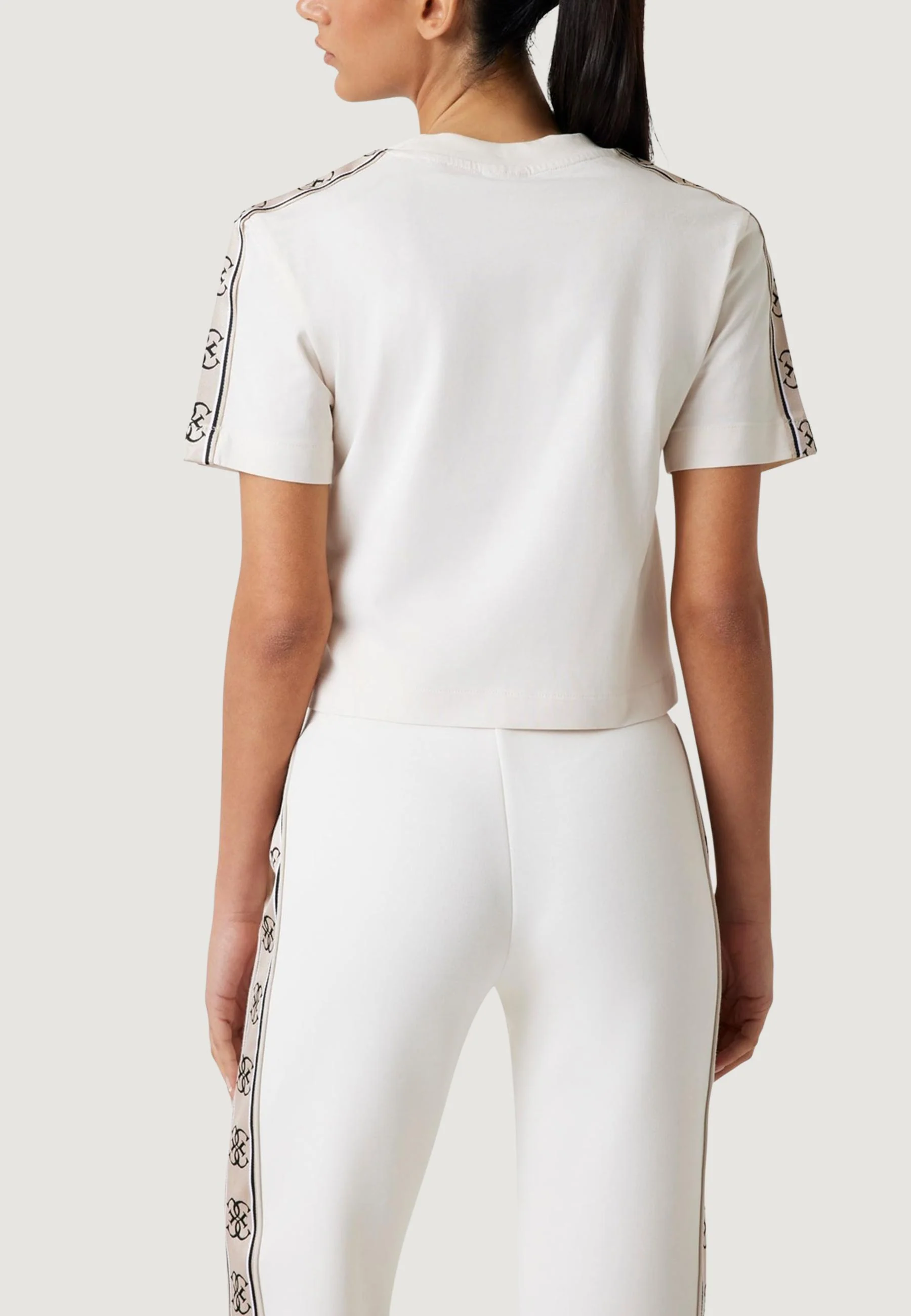 T-shirt Guess Active BRITNEY CROP TEE - Image 7