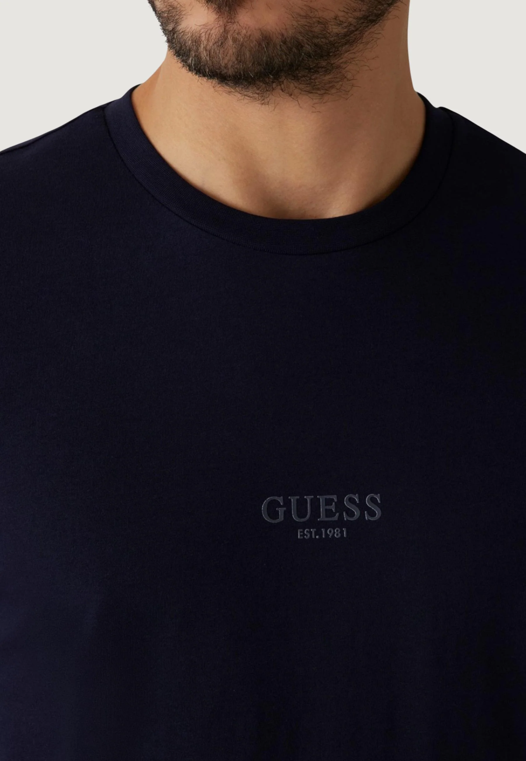 T-shirt Guess AIDY CN SS TEE - Image 4