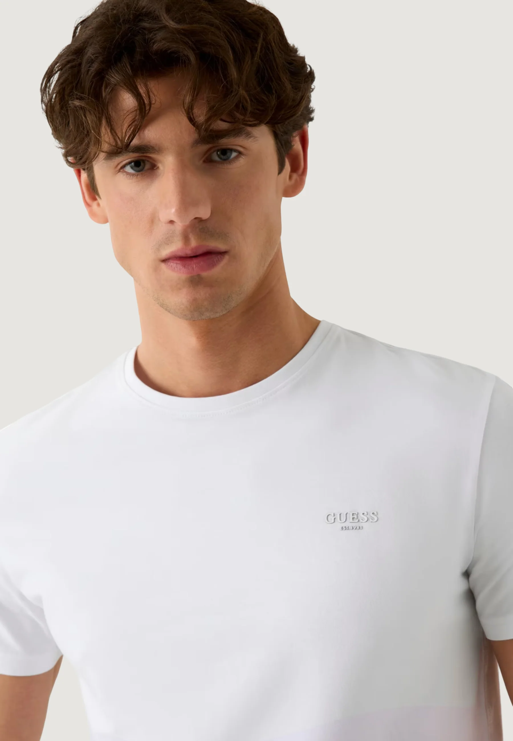 T-shirt Guess CN SS CORE EXTRA SL - Image 4