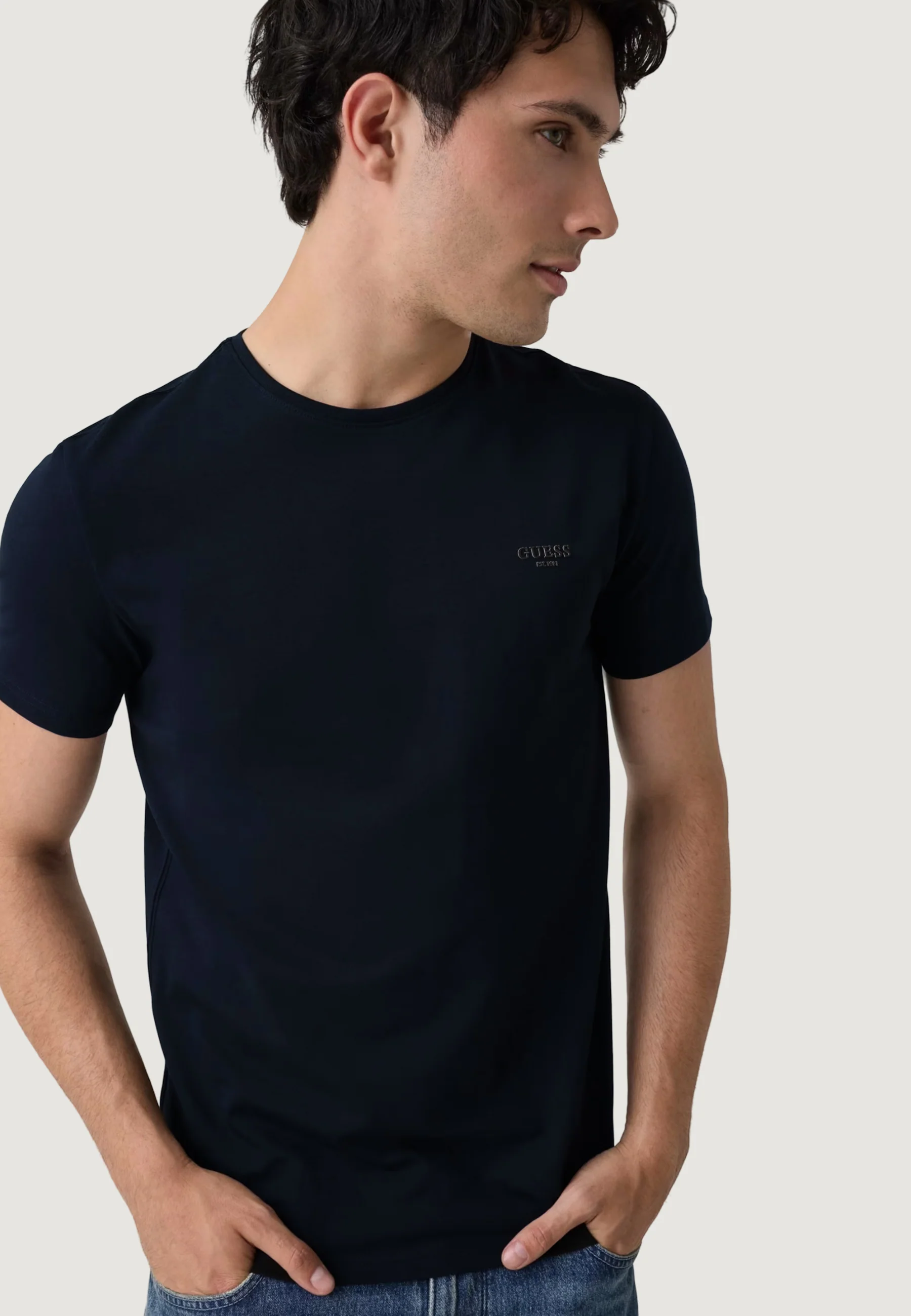 T-shirt Guess CN SS CORE EXTRA SL - Image 3