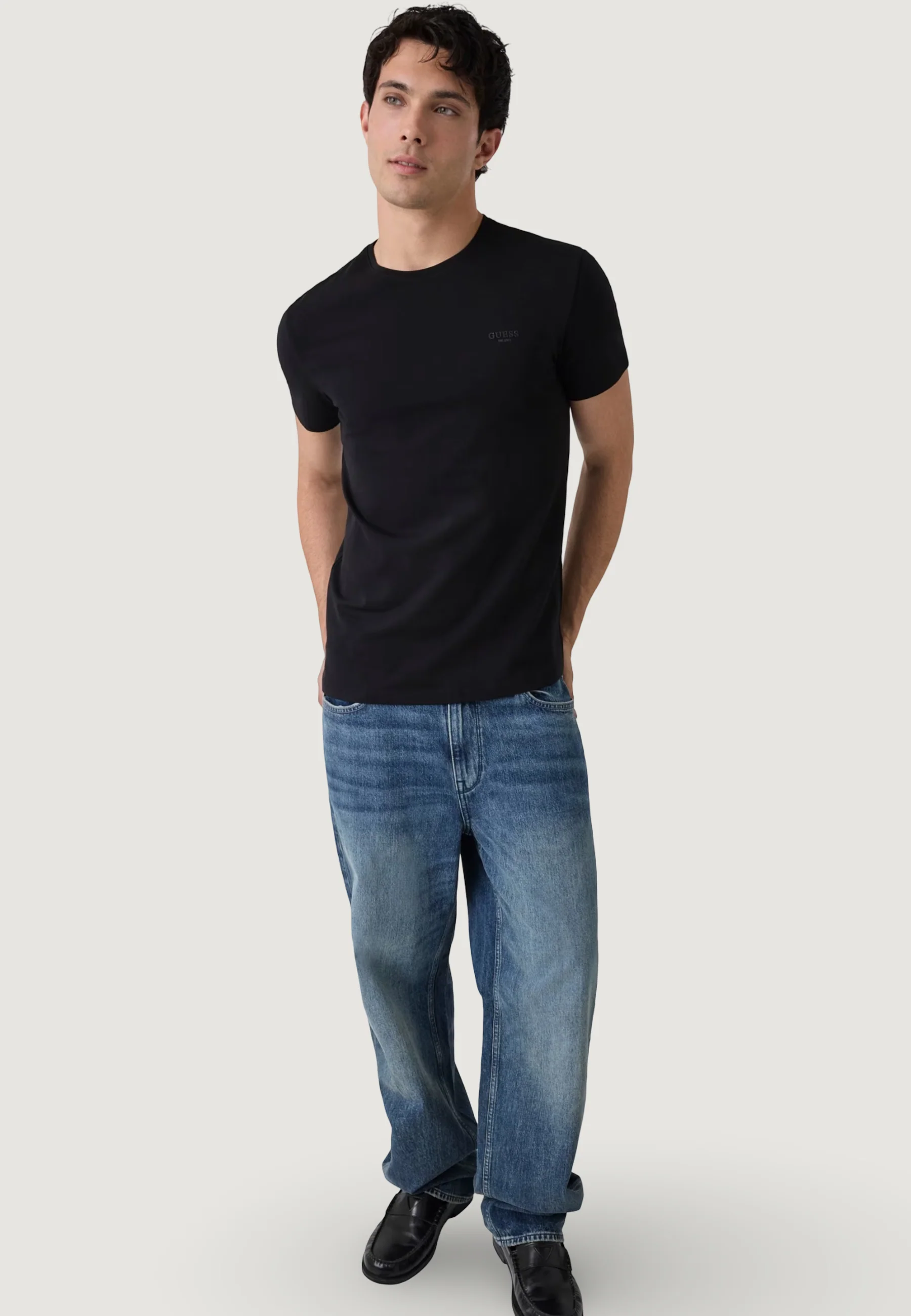 T-shirt Guess CN SS CORE EXTRA SL - Image 2