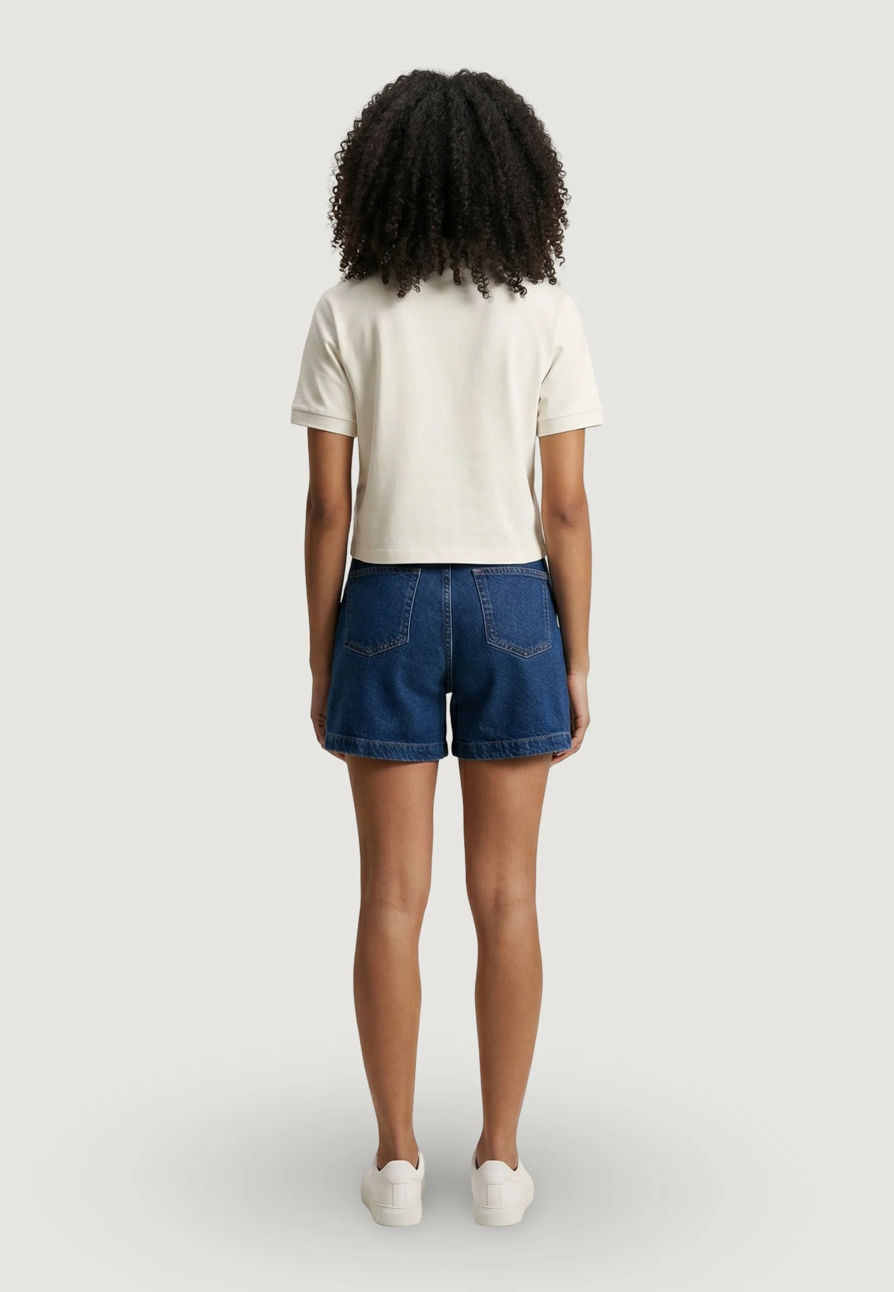 T-shirt Guess Active SILVY BOXY POLO SHIRT - Image 3