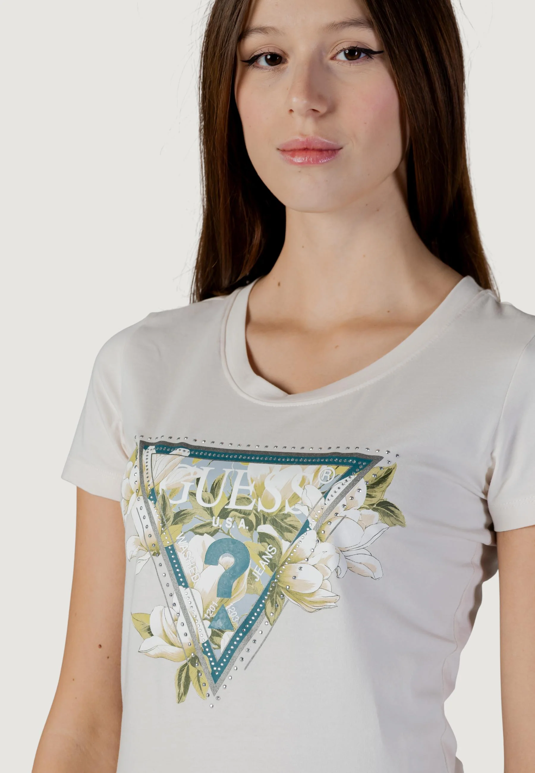 T-shirt Guess SS CN CAMELIA TRIANGLE TEE - Image 3
