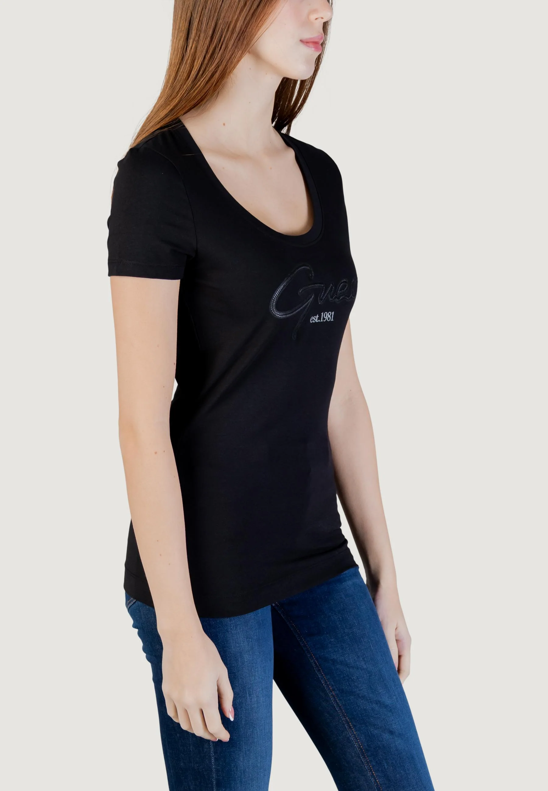 T-shirt Guess SS CN GUESS SCRIPT TEE - Image 5