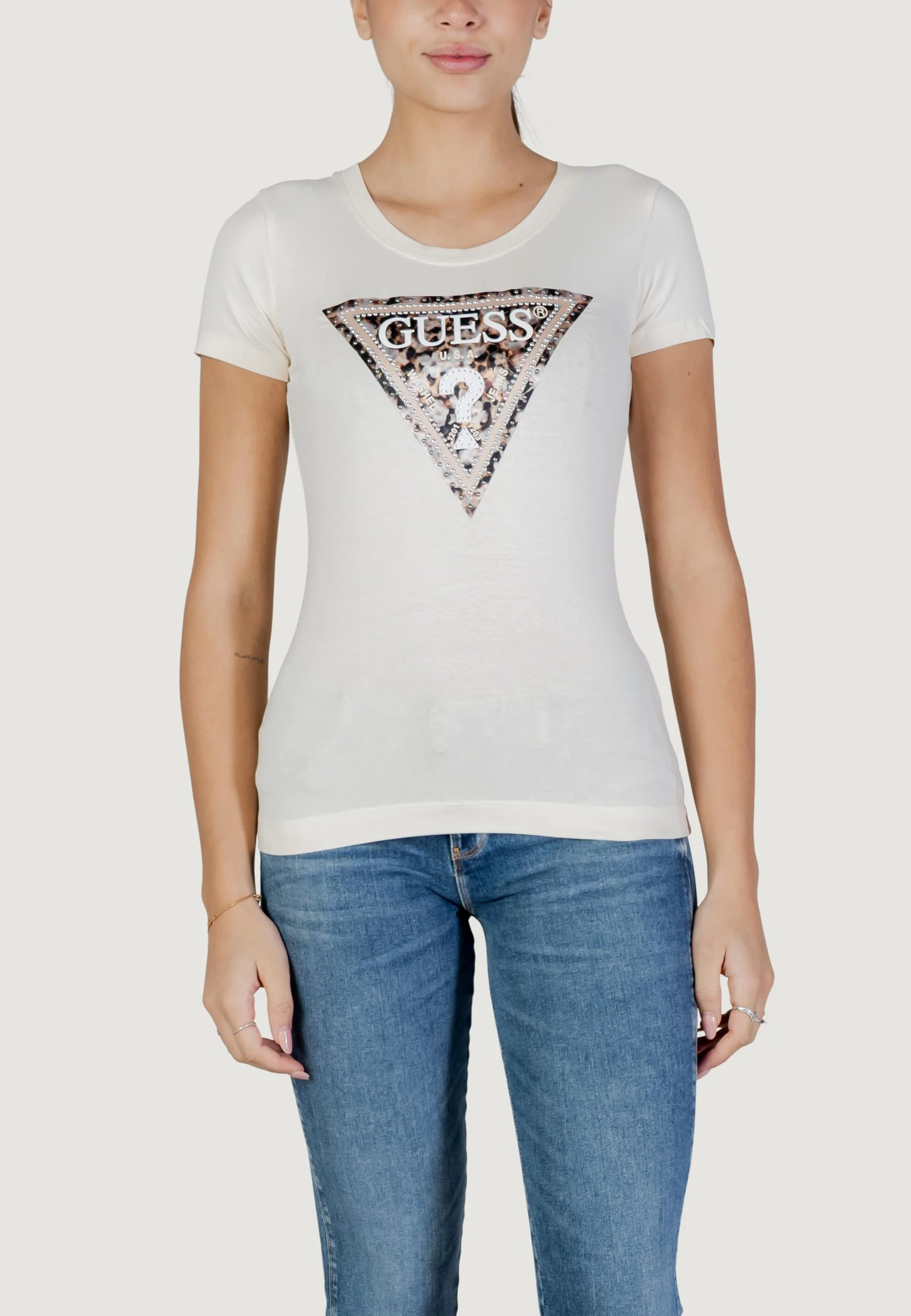 T-shirt Guess SS CN LEO TRIANGLE TEE - Image 5