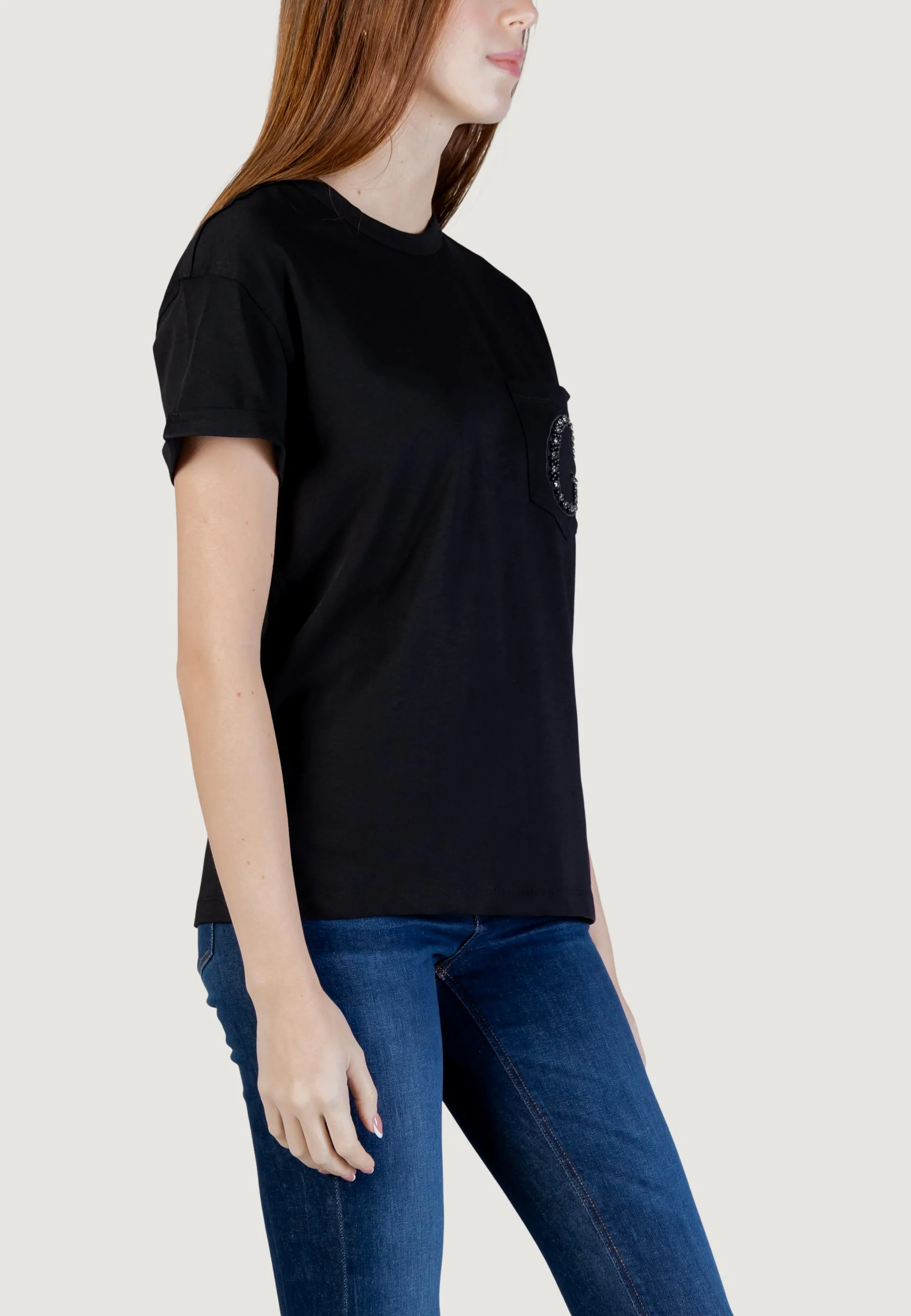 T-shirt Guess SS CN POCKET G LOGO TEE - Image 5