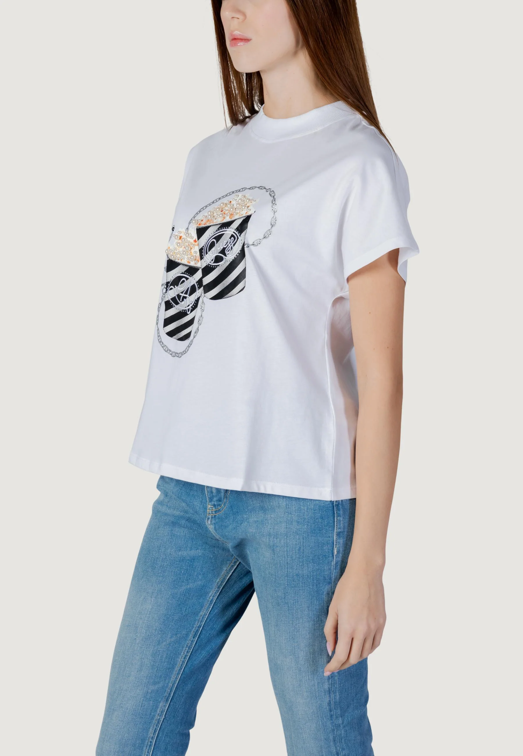 T-shirt Guess SS CN POPCORN TEE - Image 4