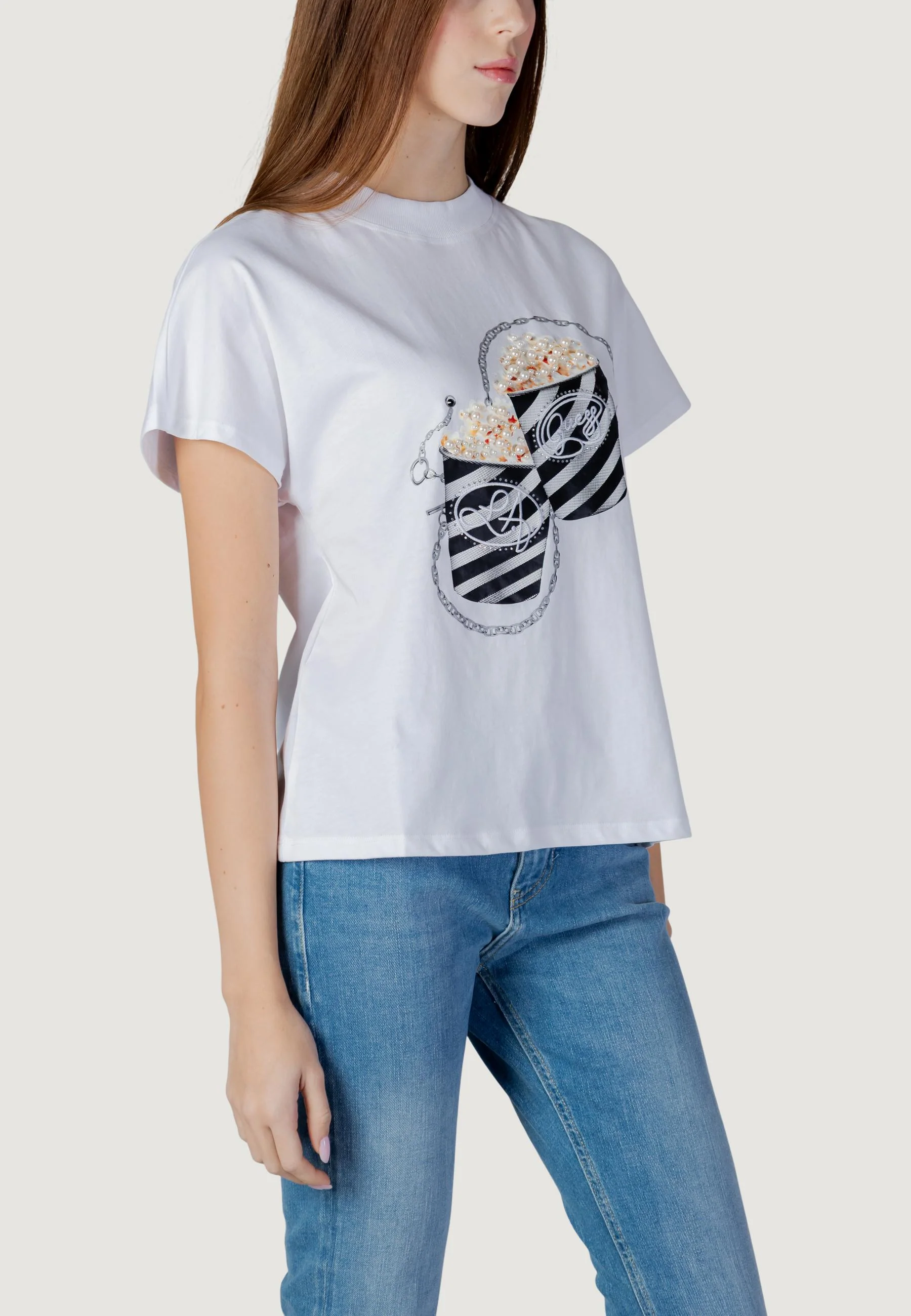 T-shirt Guess SS CN POPCORN TEE - Image 5
