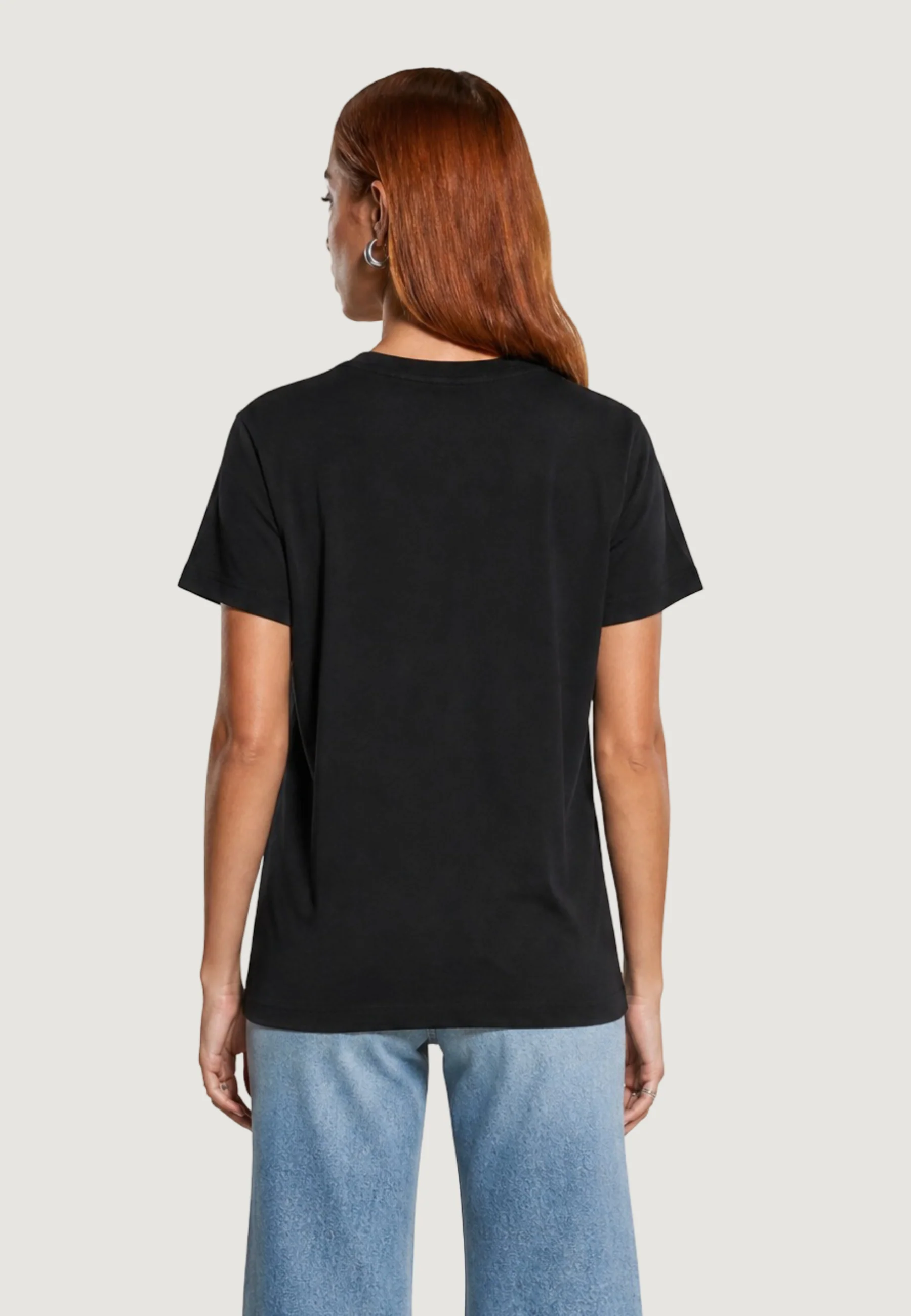 T-shirt Guess SS CN SNAKE SCRIPT R - Image 4