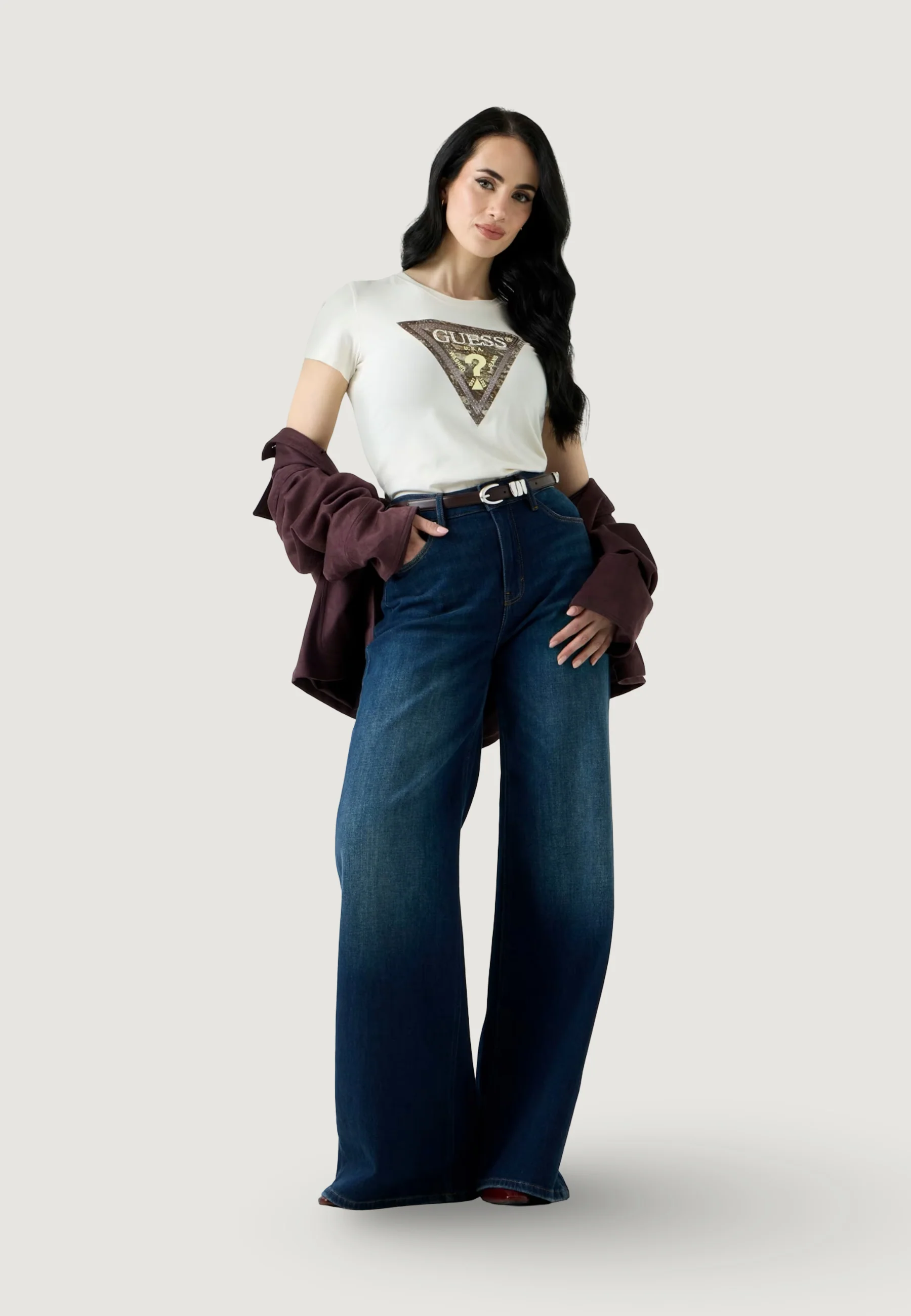 T-shirt Guess SS CN SNAKE TRIANGLE - Image 2
