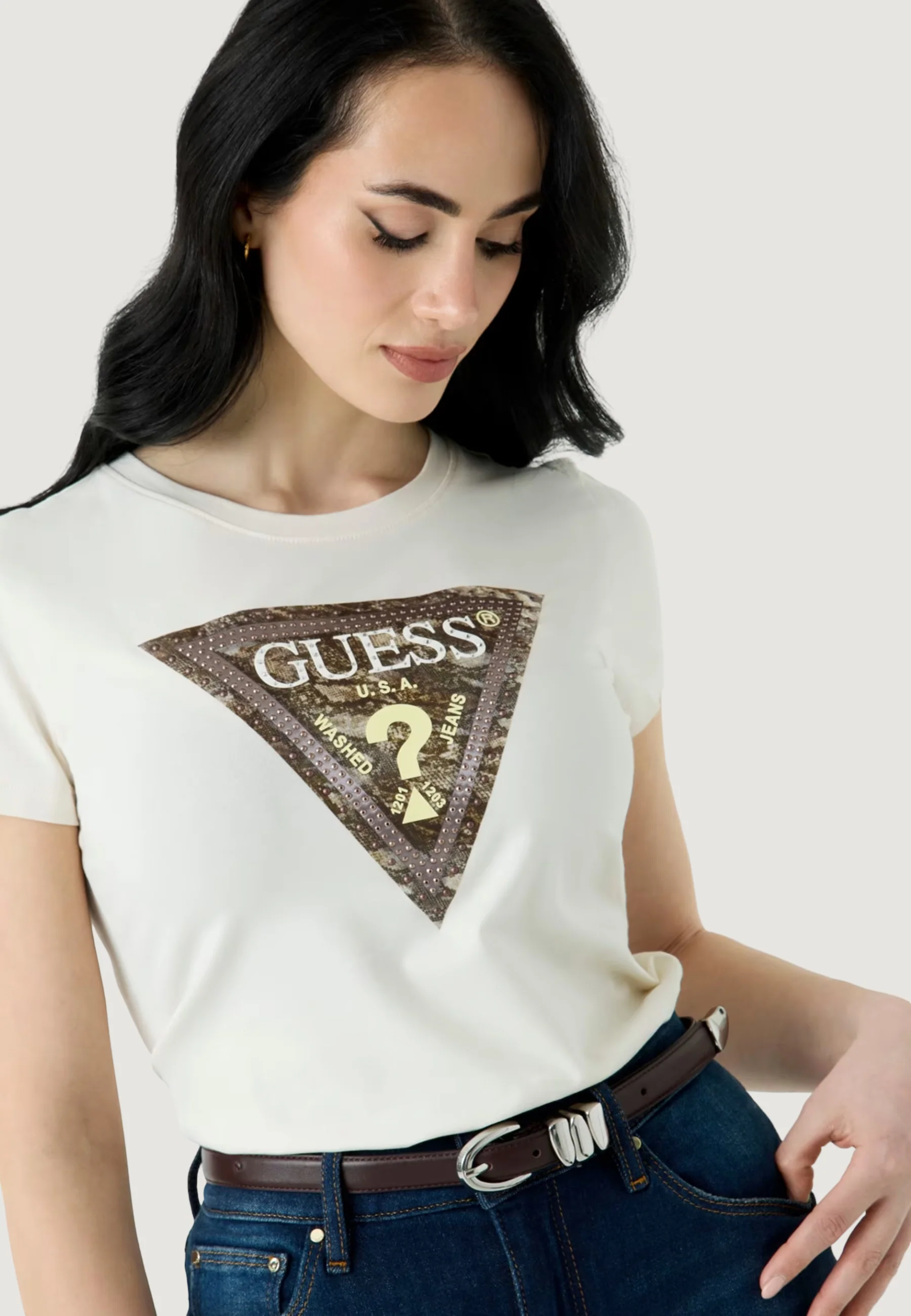 T-shirt Guess SS CN SNAKE TRIANGLE - Image 4