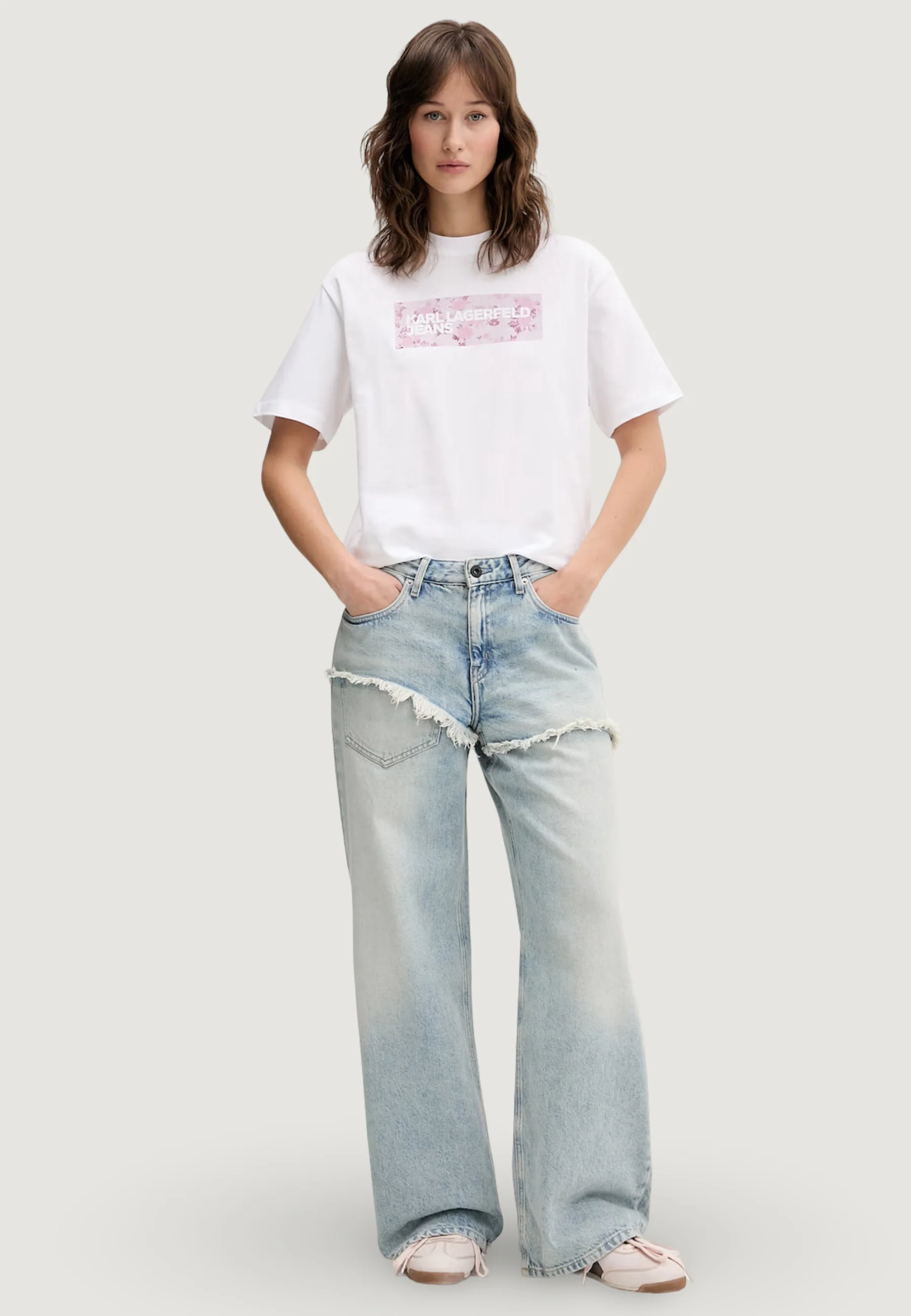 T-shirt Karl Lagerfeld Jeans KLJ Reg Floral Logo Tee - Image 2