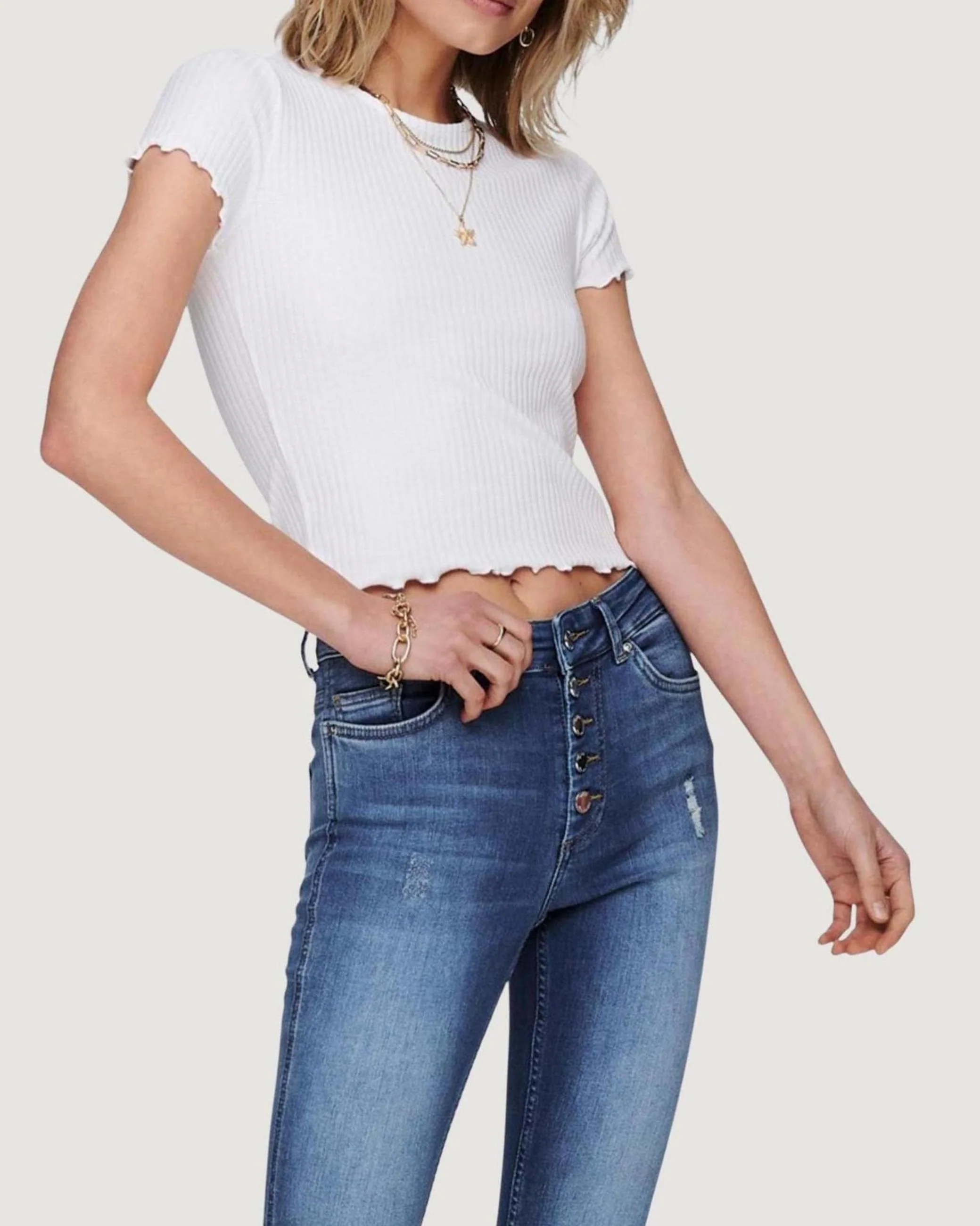 T-shirt Only ONLEMMA S/S SHORT TOP NOOS JRS