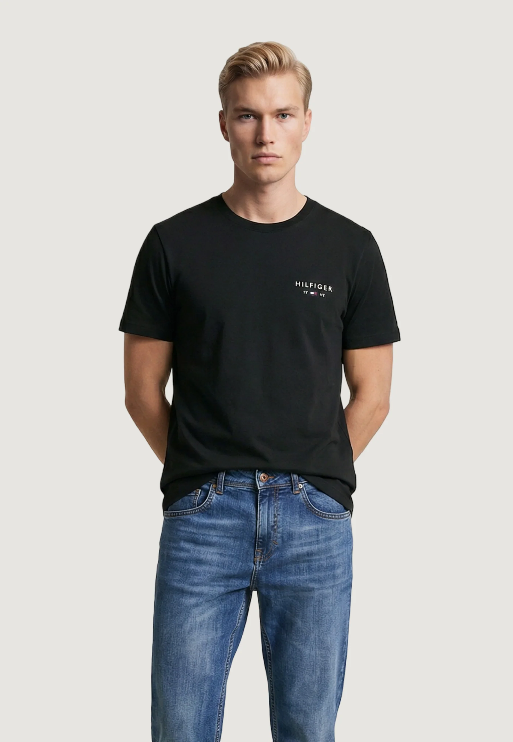 T-shirt Tommy Hilfiger Jeans BRAND LOVE SMALL HIL