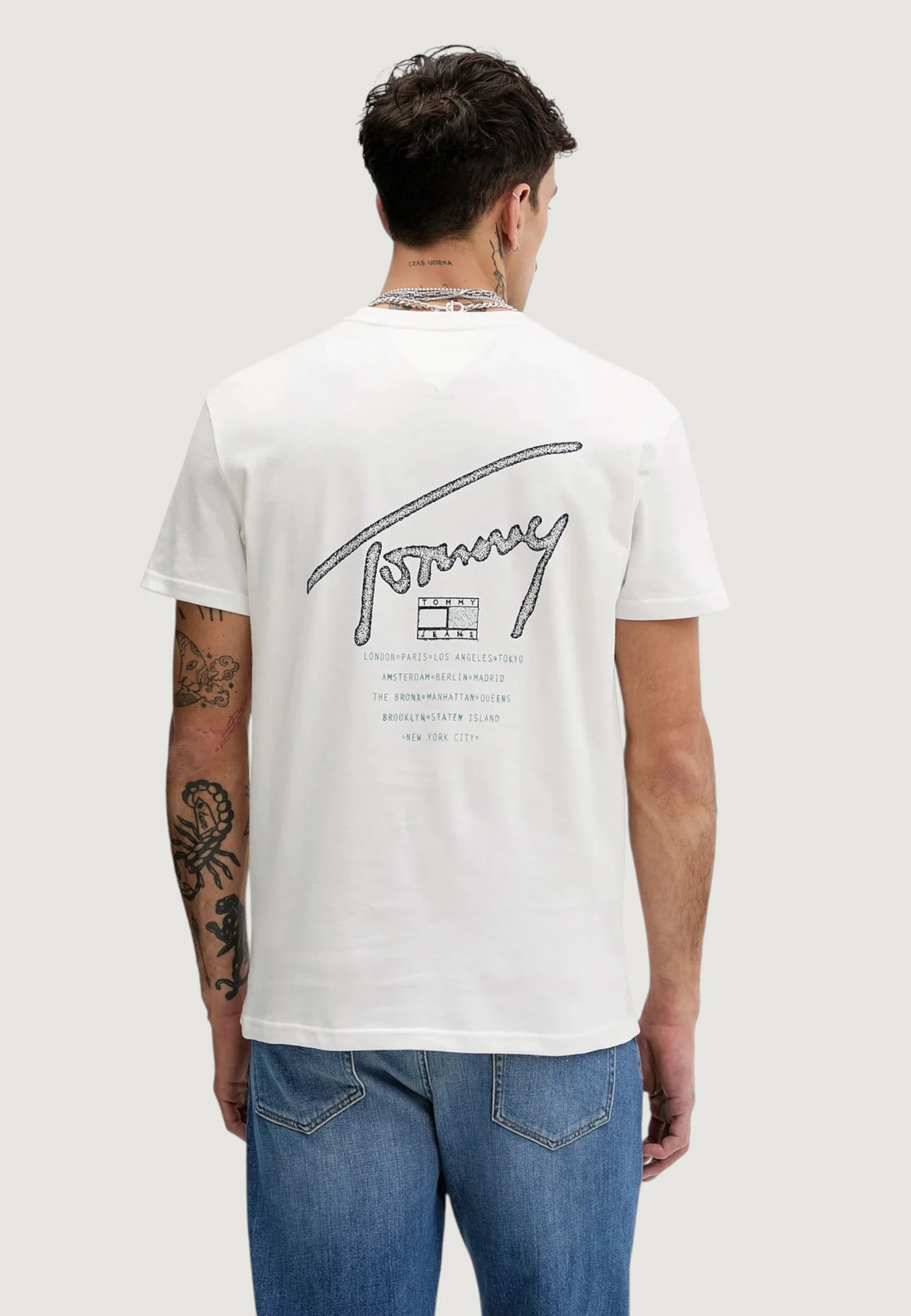 T-shirt Tommy Hilfiger Jeans DM0DM22320 - Image 2