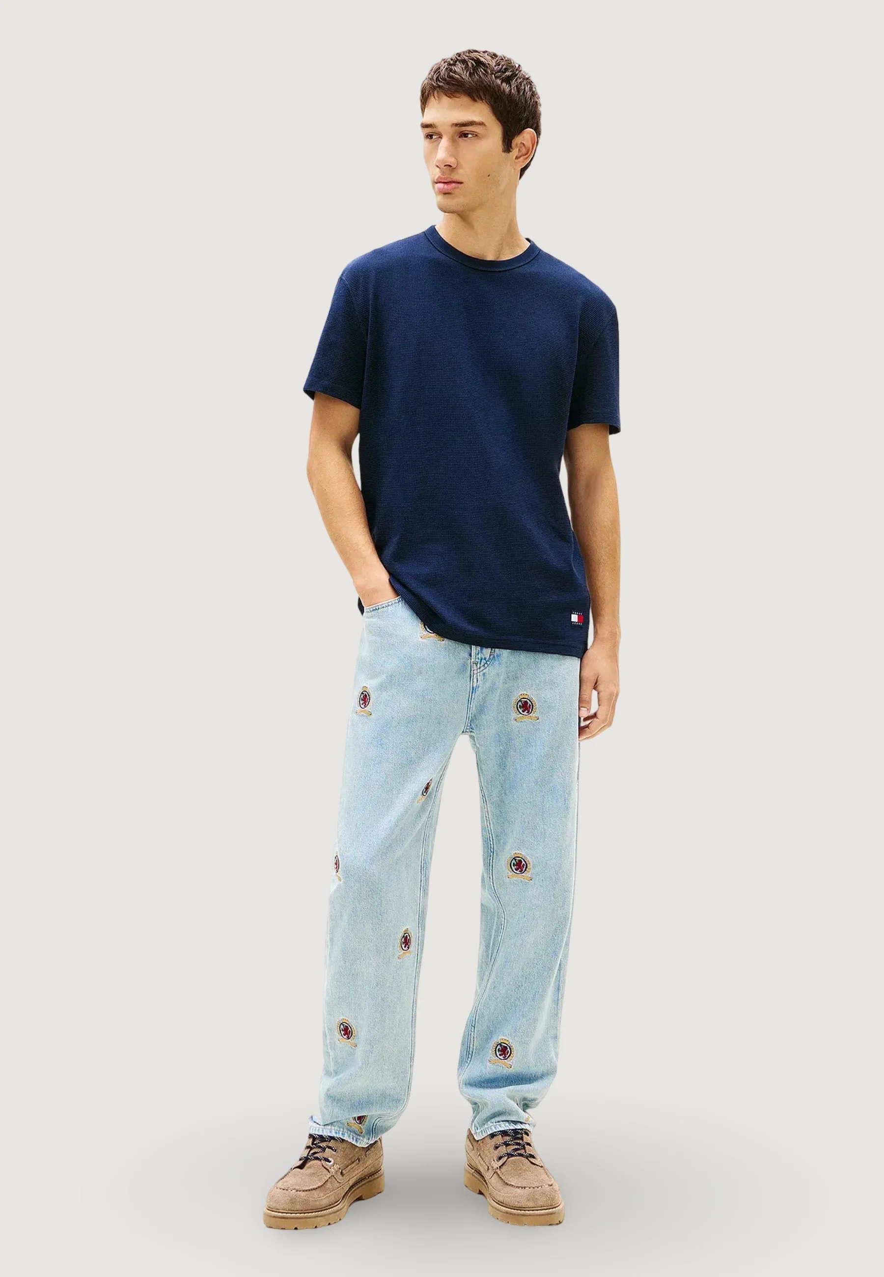 T-shirt Tommy Hilfiger Jeans DM0DM22529 - Image 5