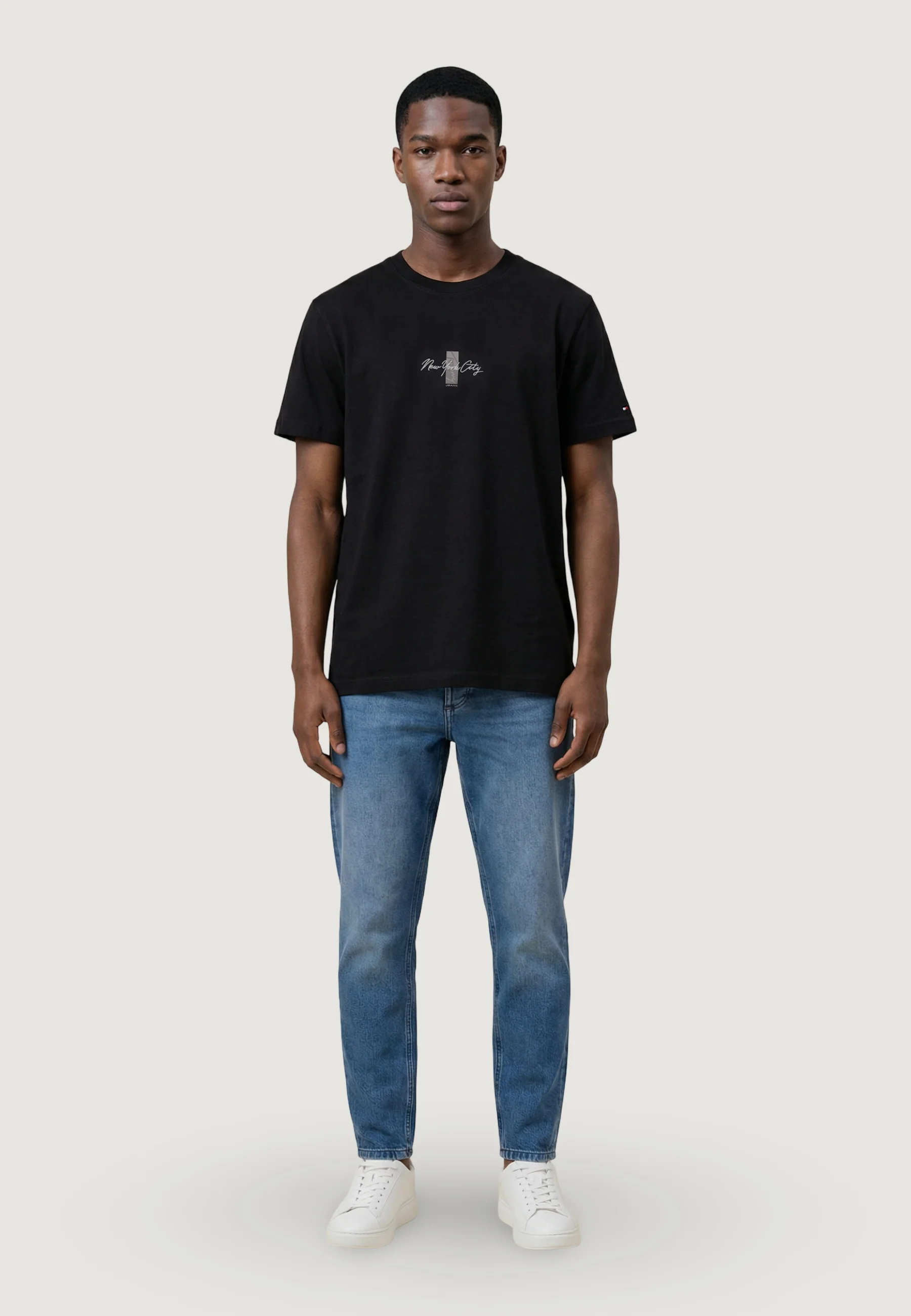 T-shirt Tommy Hilfiger Jeans DM0DM22532 - Image 2