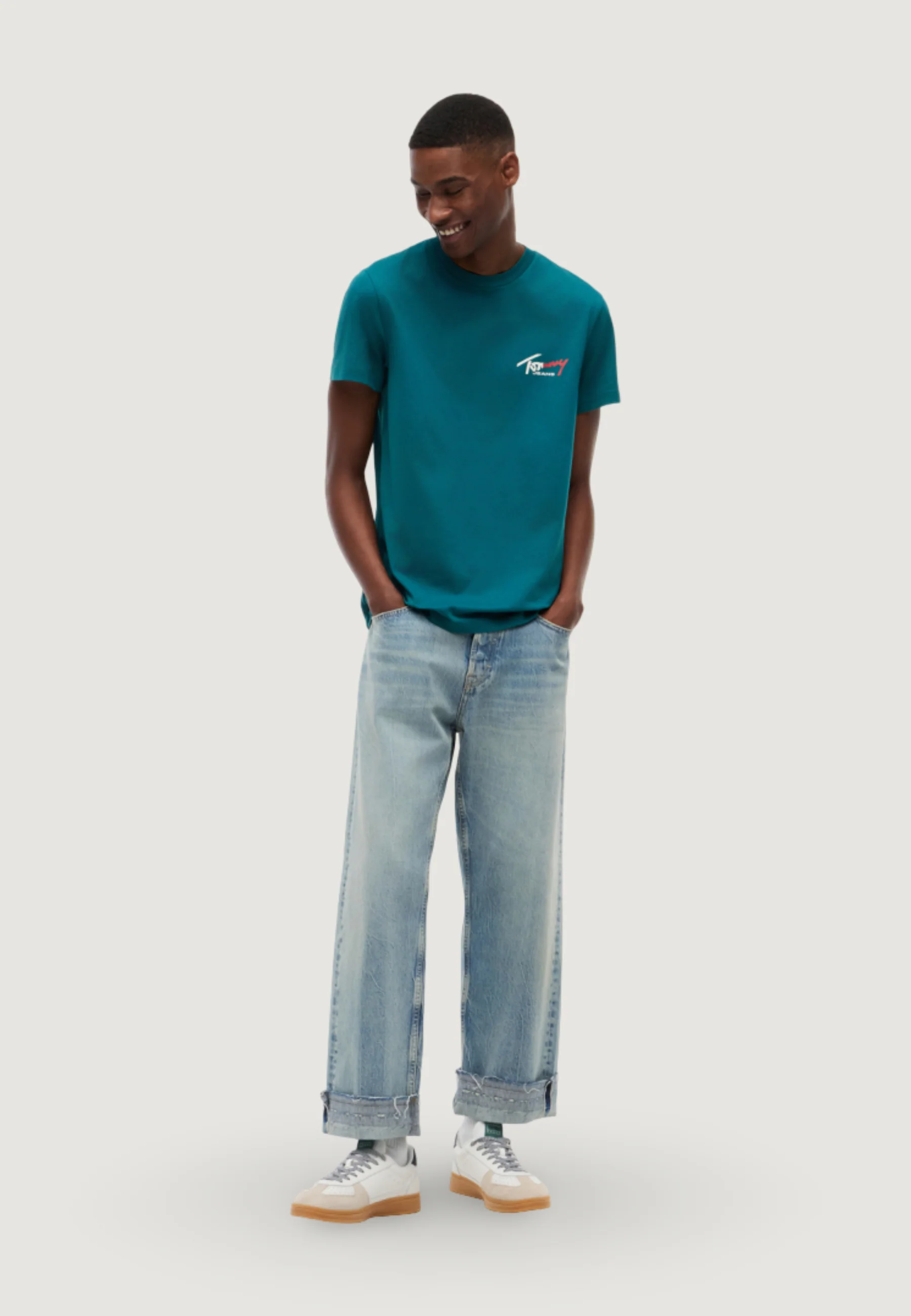 T-shirt Tommy Hilfiger Jeans DM0DM22538 - Image 4