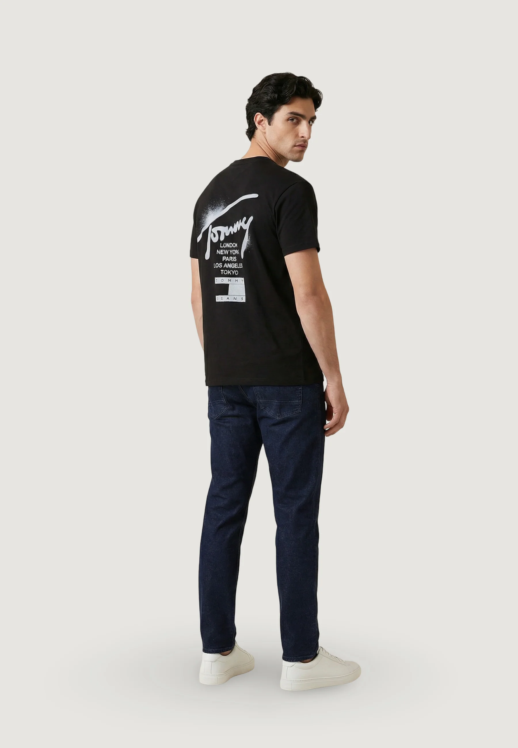 T-shirt Tommy Hilfiger Jeans DM0DM22553 - Image 2