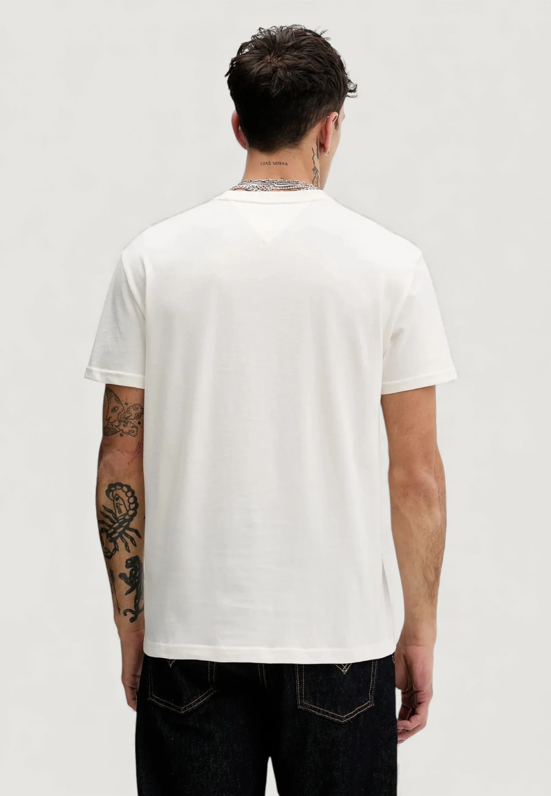 T-shirt Tommy Hilfiger Jeans DM0DM22645 - Image 3
