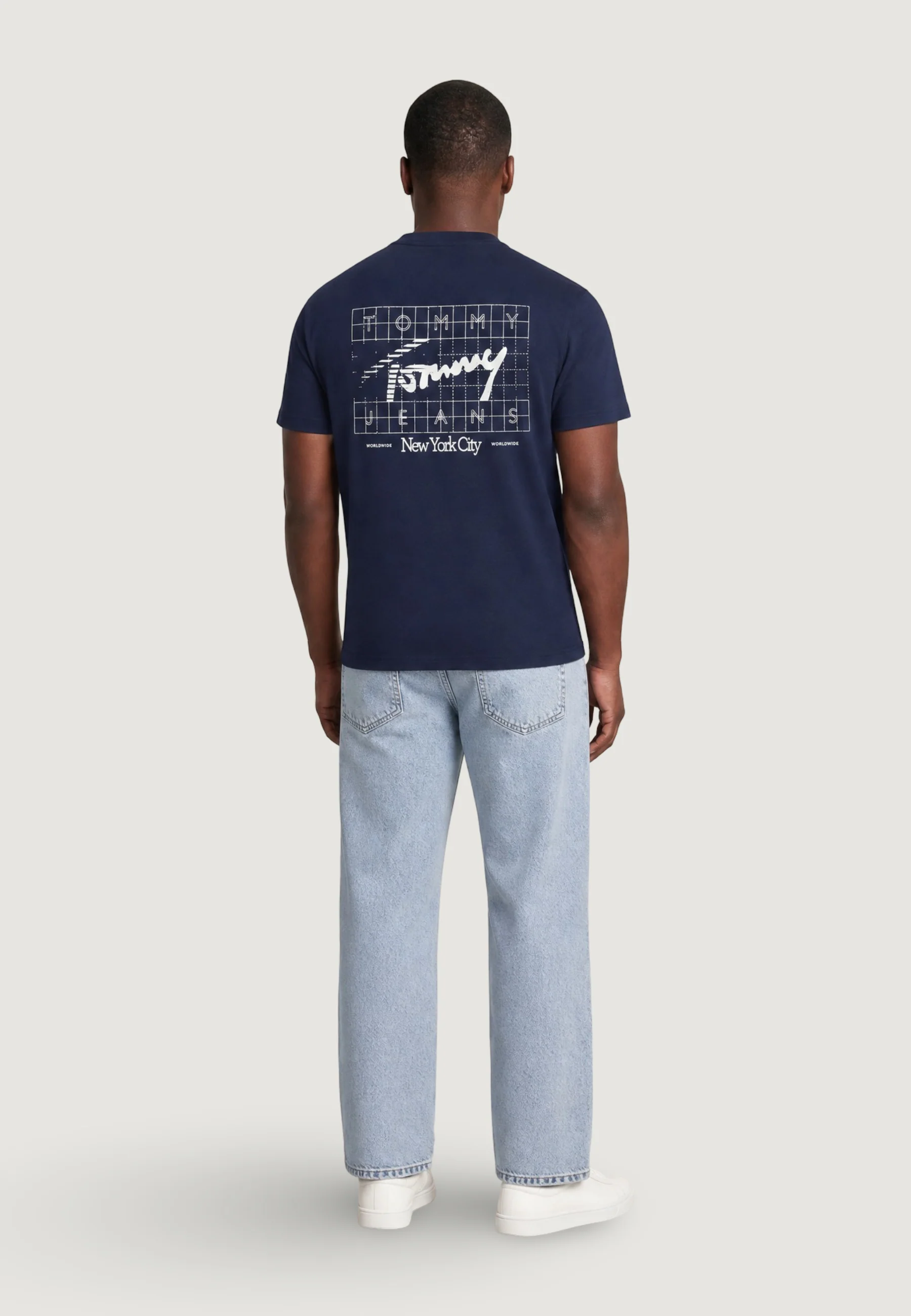 T-shirt Tommy Hilfiger Jeans DM0DM23177 - Image 3