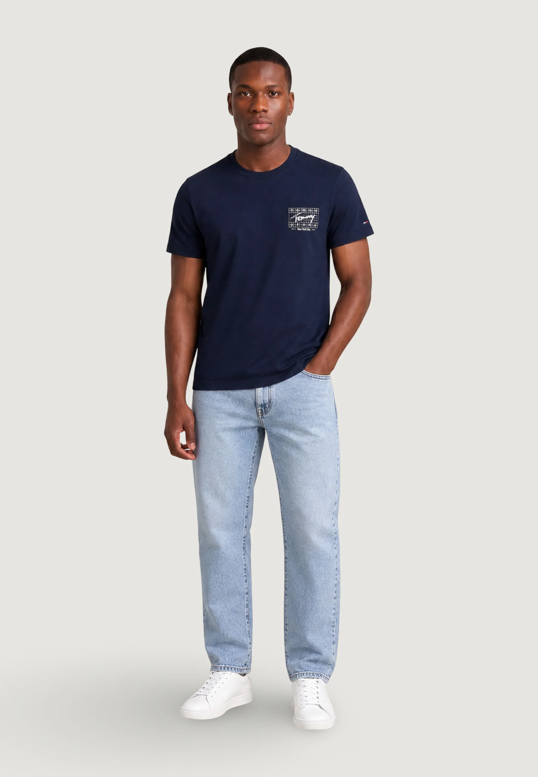 T-shirt Tommy Hilfiger Jeans DM0DM23177 - Image 4