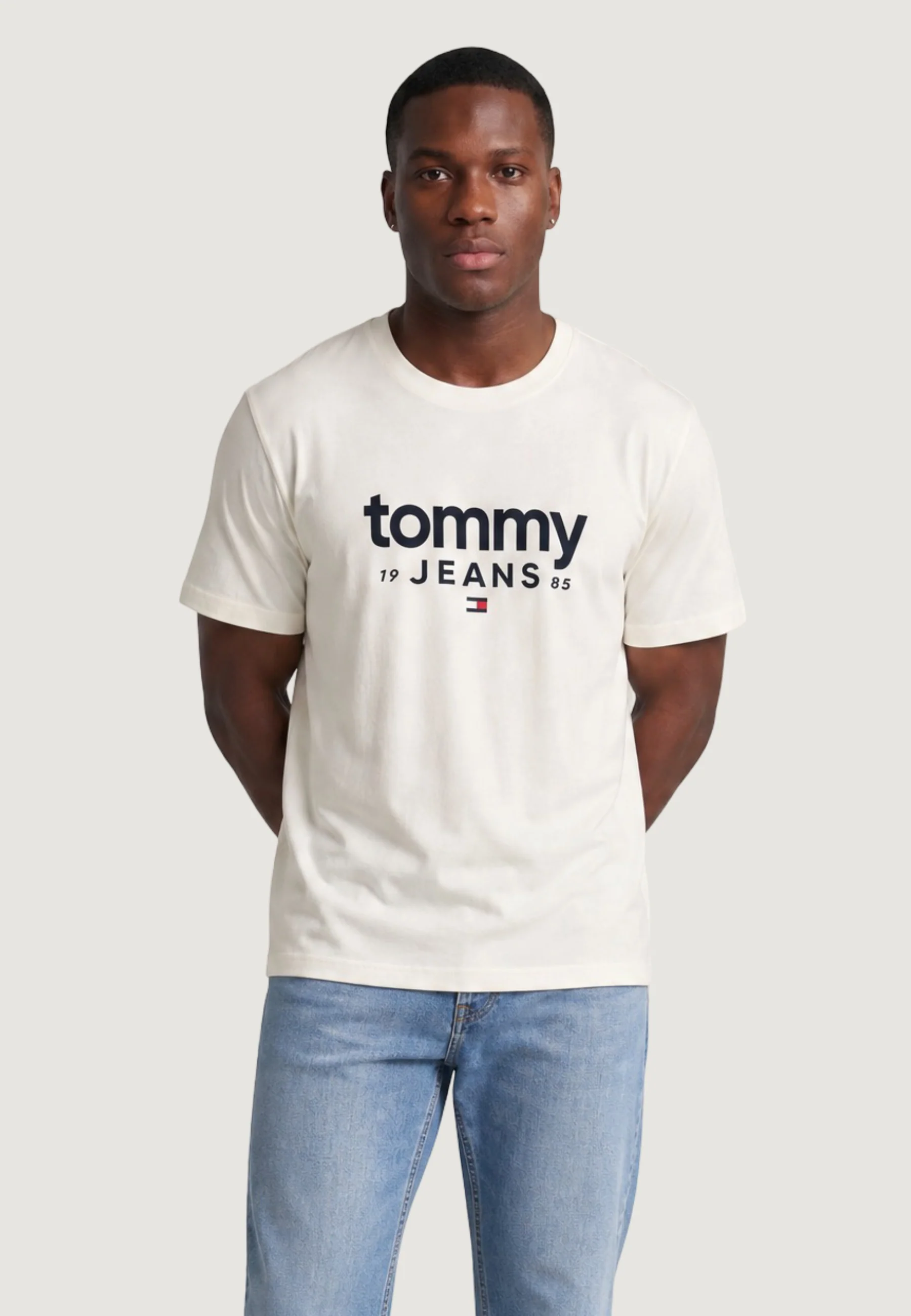 T-shirt Tommy Hilfiger Jeans DM0DM23376