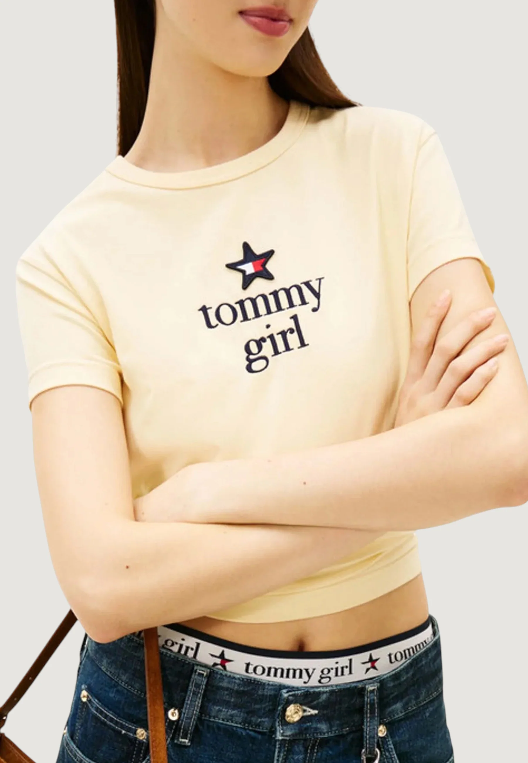 T-shirt Tommy Hilfiger Jeans DN0DN00094 - Image 3