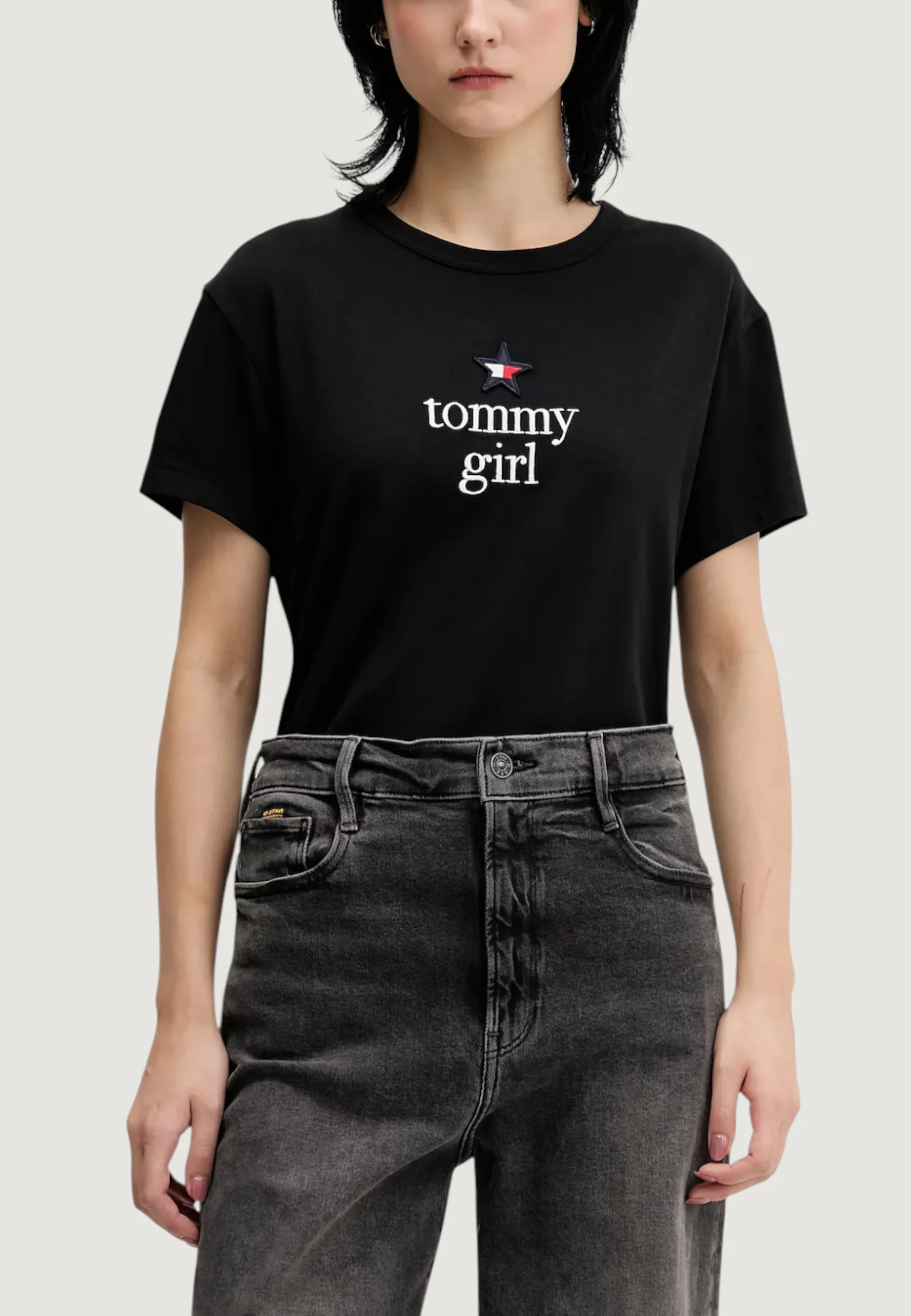 T-shirt Tommy Hilfiger Jeans DN0DN00094 - Image 2
