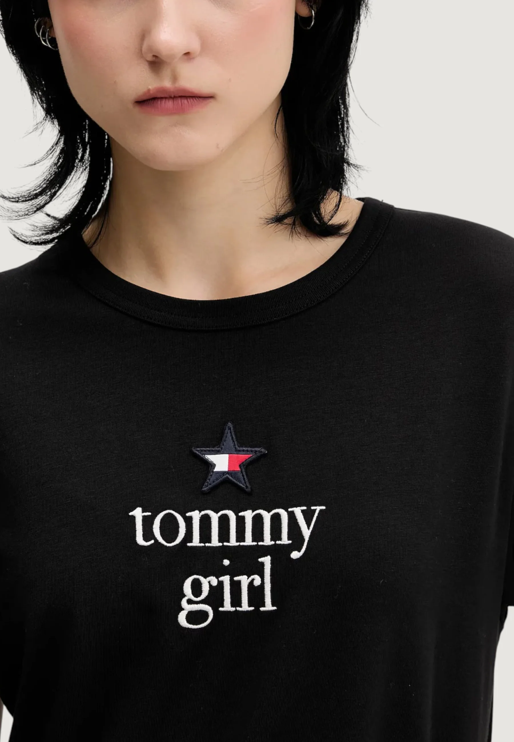T-shirt Tommy Hilfiger Jeans DN0DN00094 - Image 3