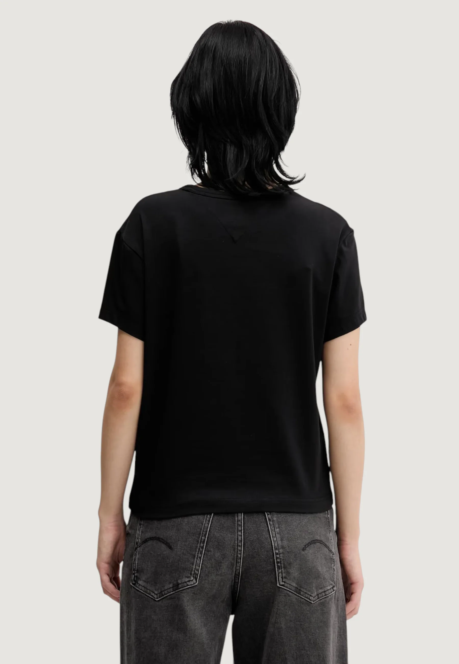 T-shirt Tommy Hilfiger Jeans DN0DN00094 - Image 4