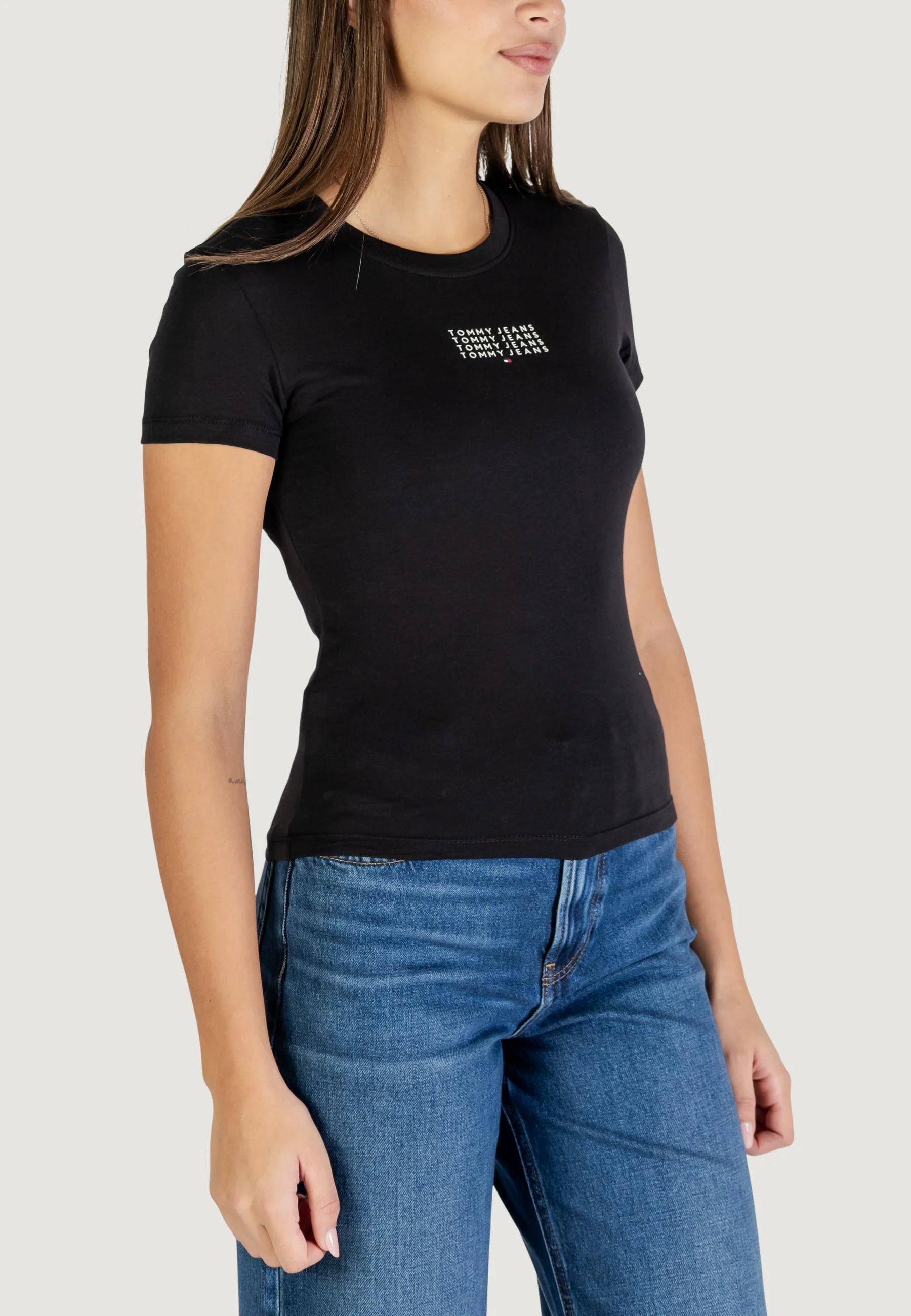 T-shirt Tommy Hilfiger Jeans DW0DW21841 - Image 3