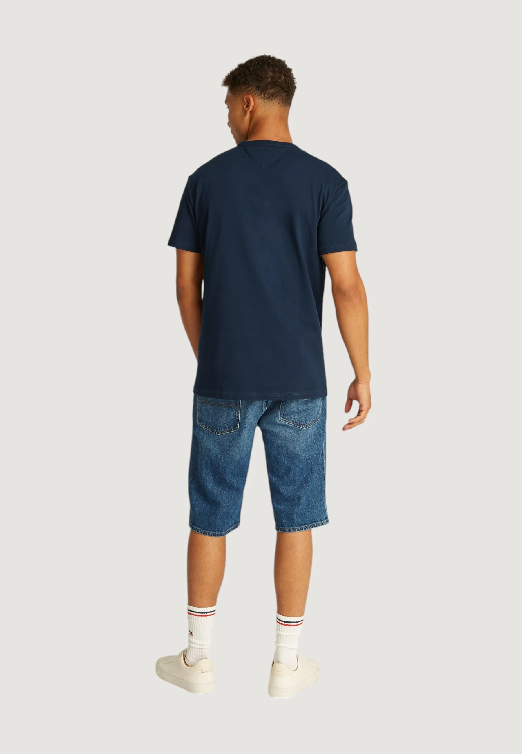 T-shirt Tommy Hilfiger Jeans TJM REG BADGE TEE - Image 4