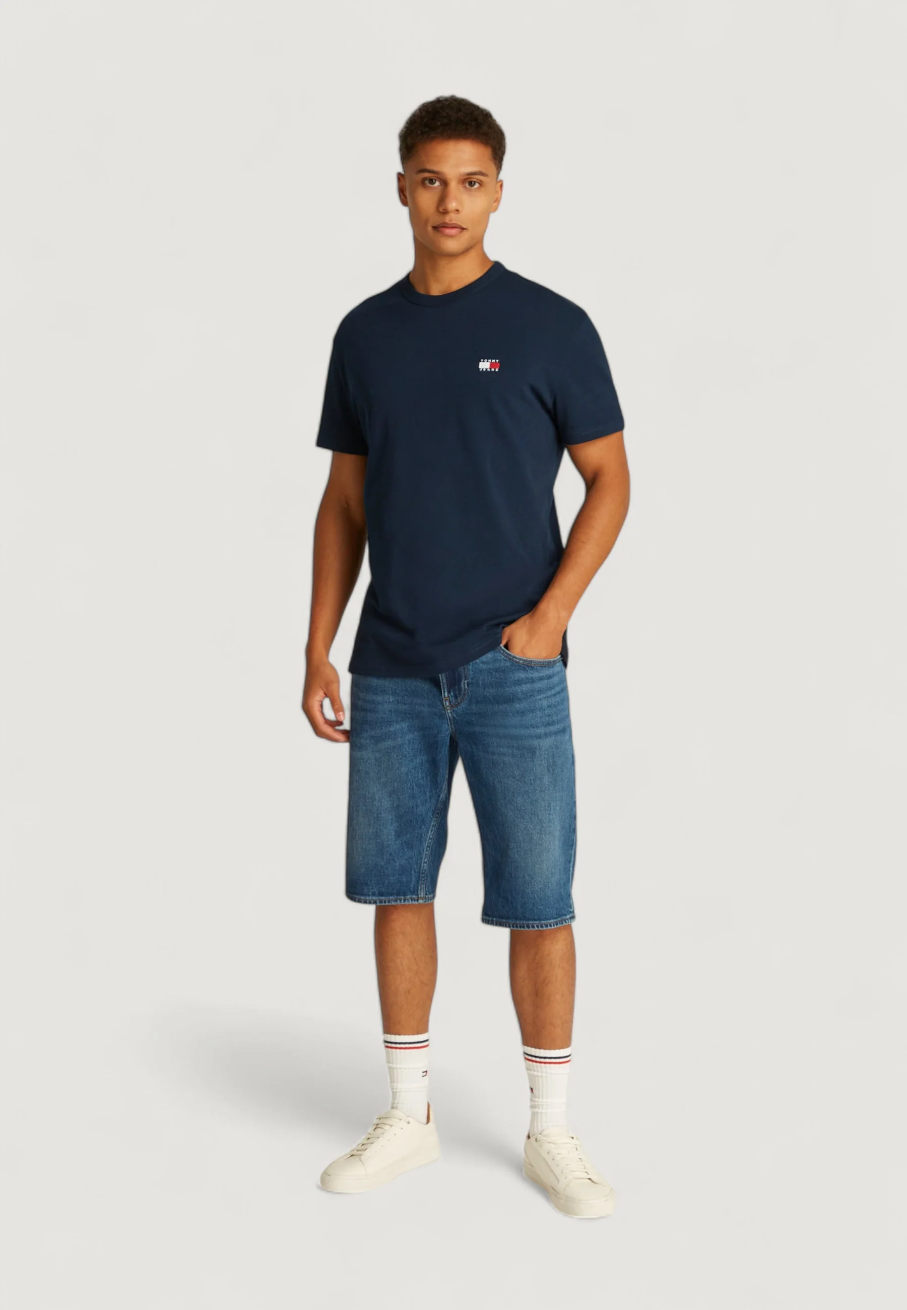 T-shirt Tommy Hilfiger Jeans TJM REG BADGE TEE - Image 5