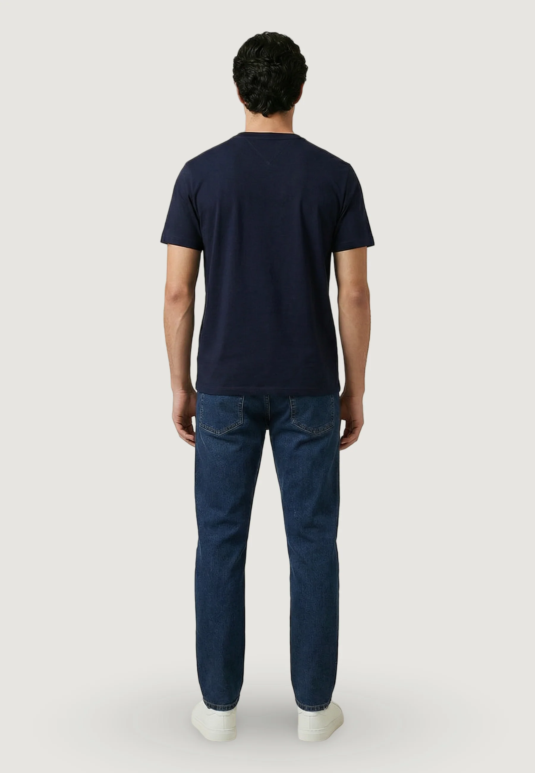 T-shirt Tommy Hilfiger Jeans TJM REG LINEAR LOGO - Image 5