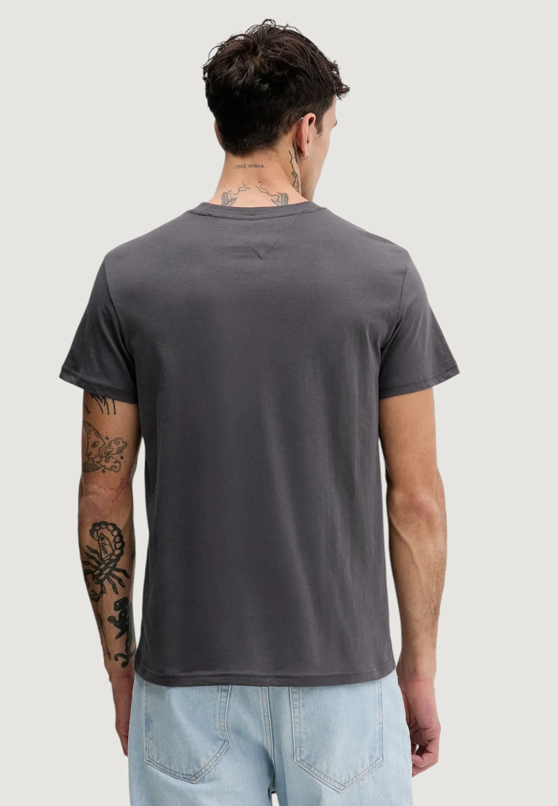 T-shirt Tommy Hilfiger Jeans TJM SLIM LINEAR CHES - Image 3