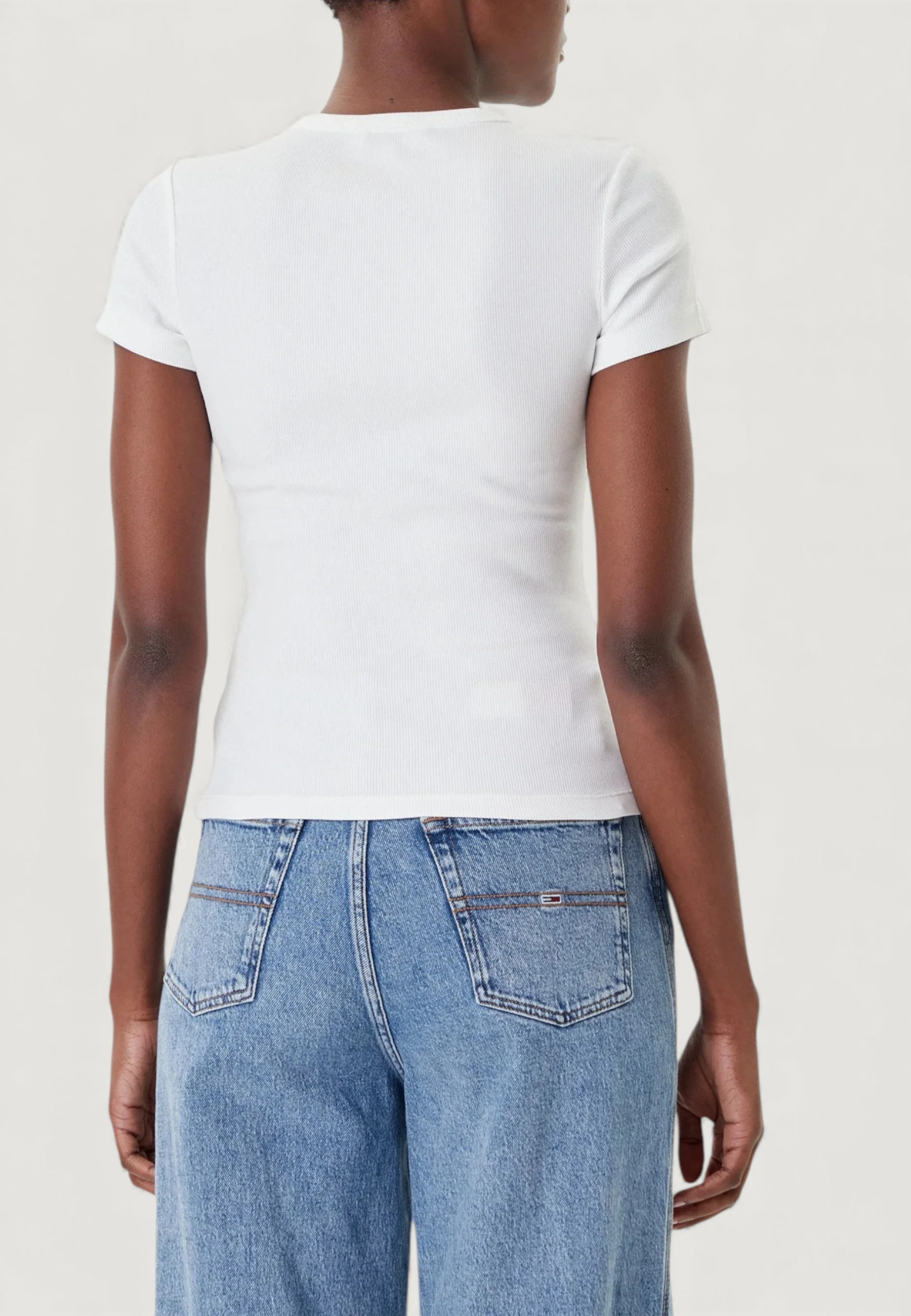 T-shirt Tommy Hilfiger Jeans TJW BADGE RIB - Image 3