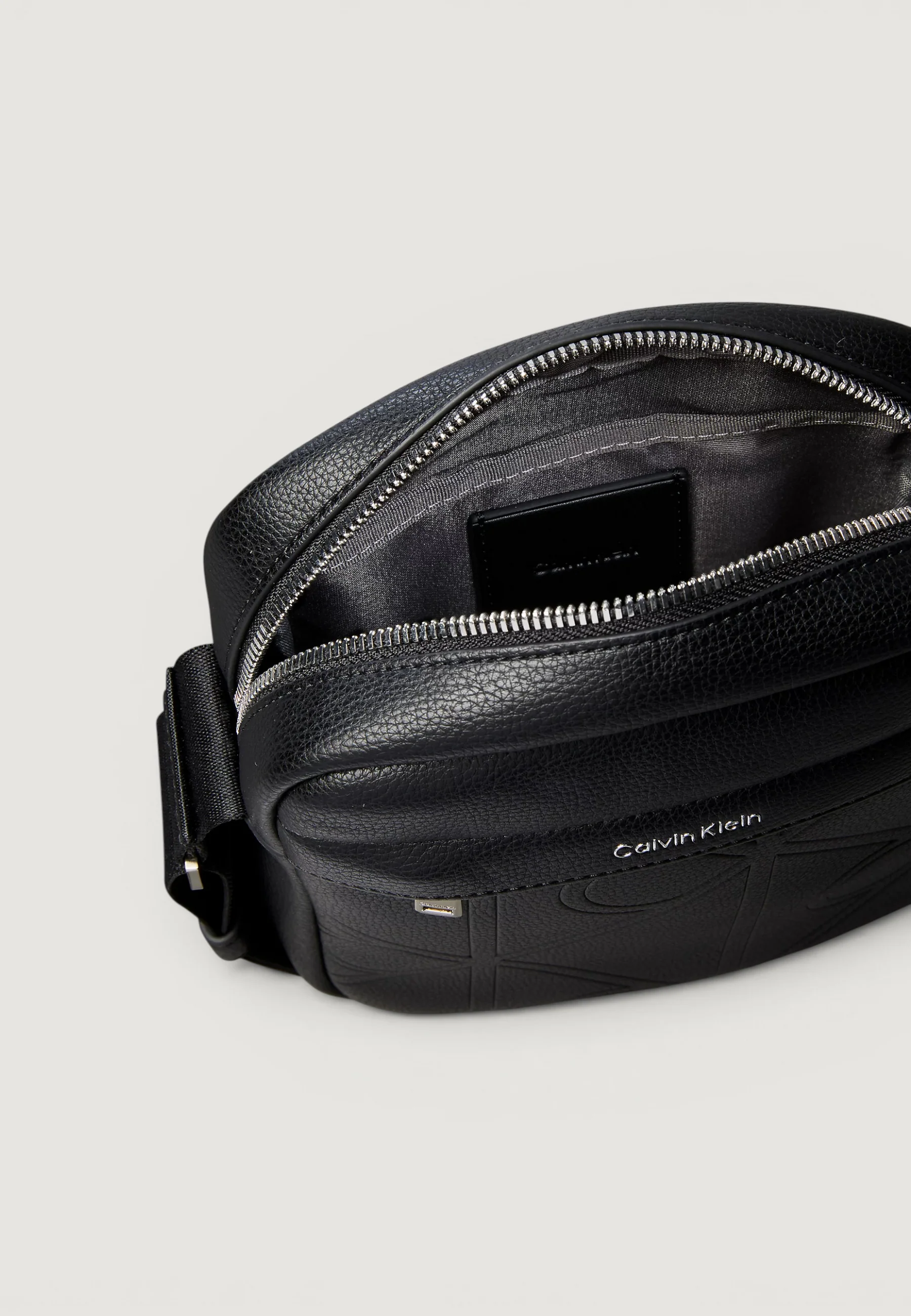 Tracolla Calvin Klein EMBLEM AOP EMBOSS REPORTER - Image 3