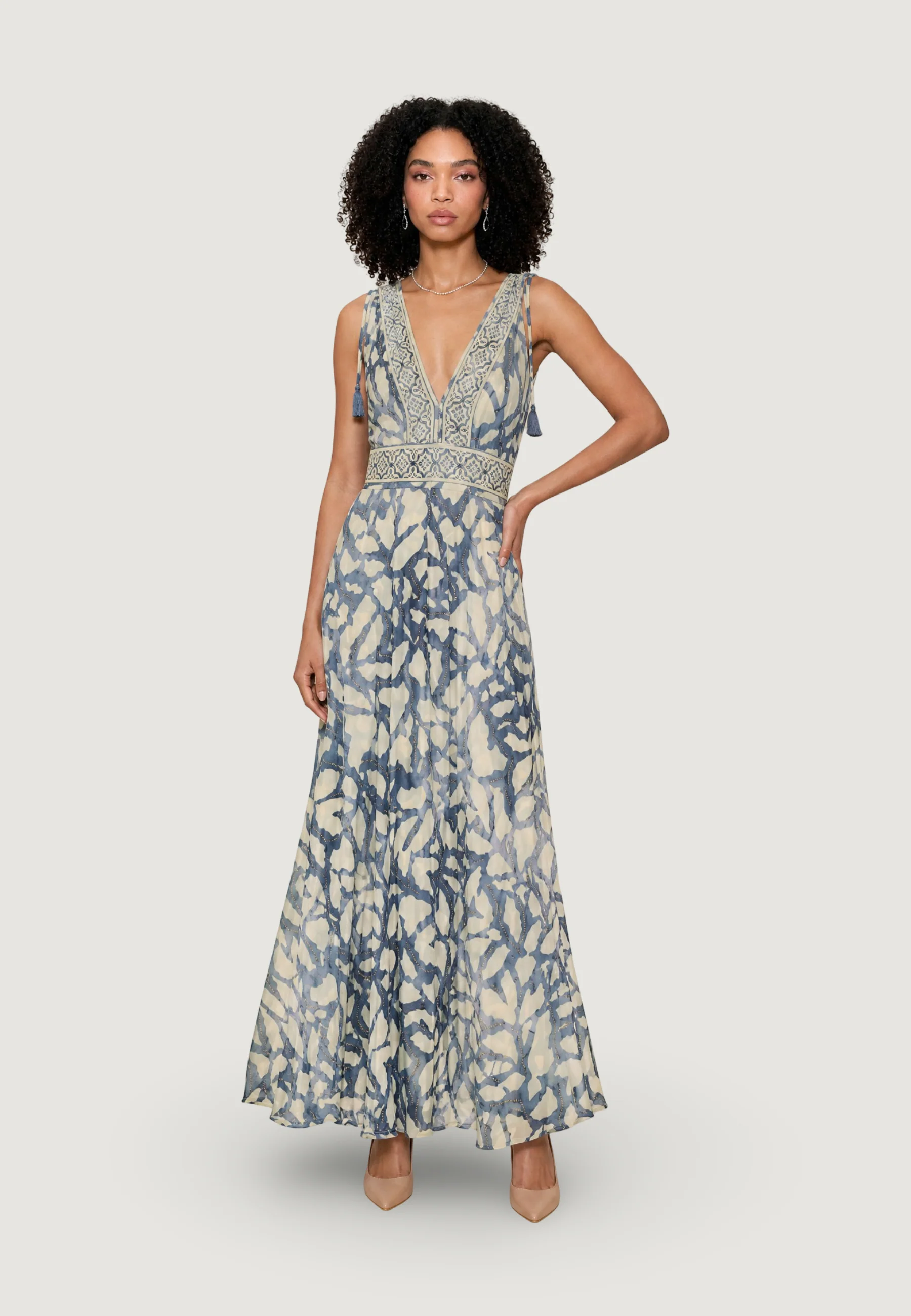 Vestito lungo Ayfee ABITO SCOLLO MARYLIN CON TASSEL