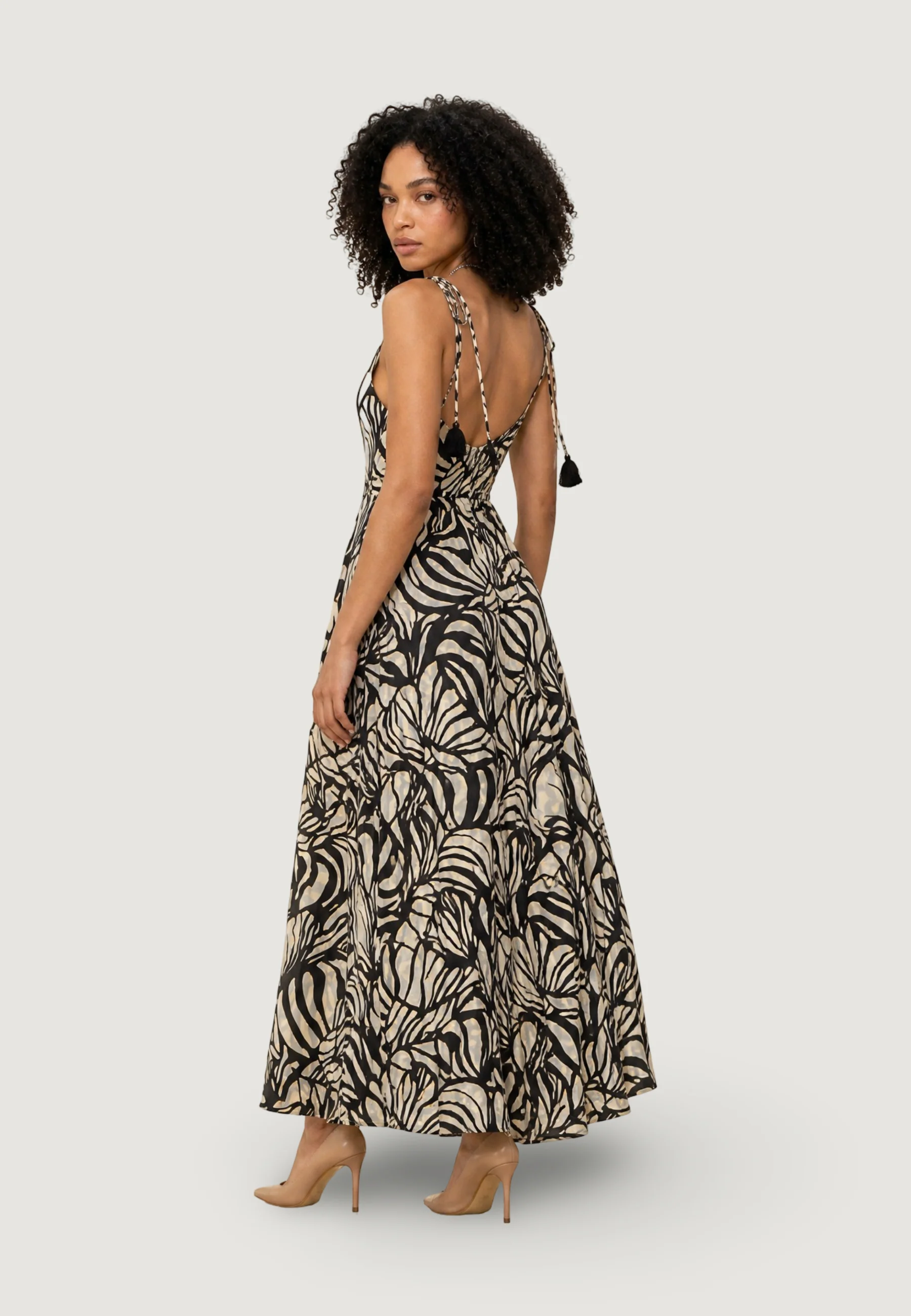 Vestito lungo Ayfee ABITO SCOLLO MARYLIN CON TASSEL - Image 4