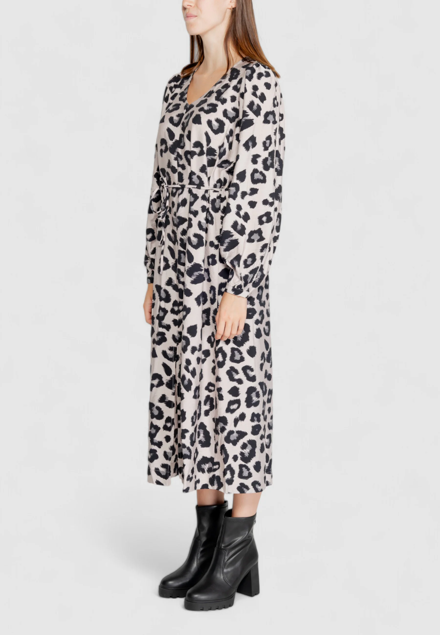 Vestito lungo Jacqueline de Yong JDYCAROLINE L/S MIDI SLIT DRESS WVN - Image 2