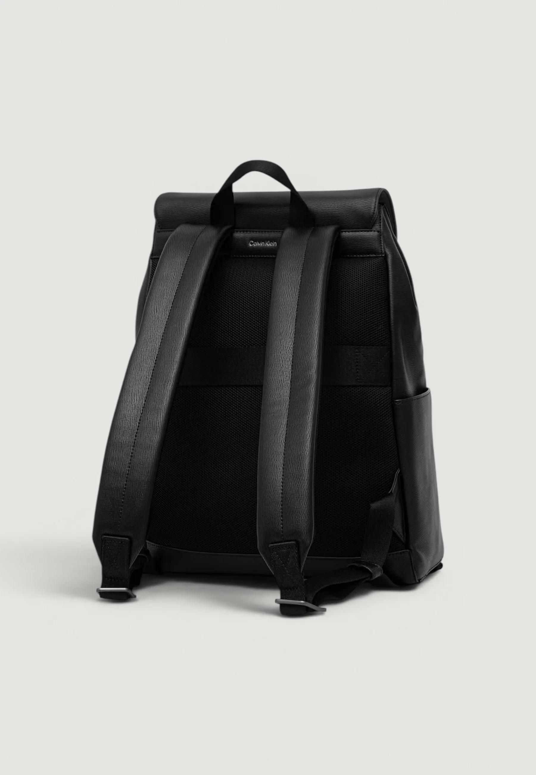 Zaino Calvin Klein EMBLEM HW FLAP BACKPACK - Image 3